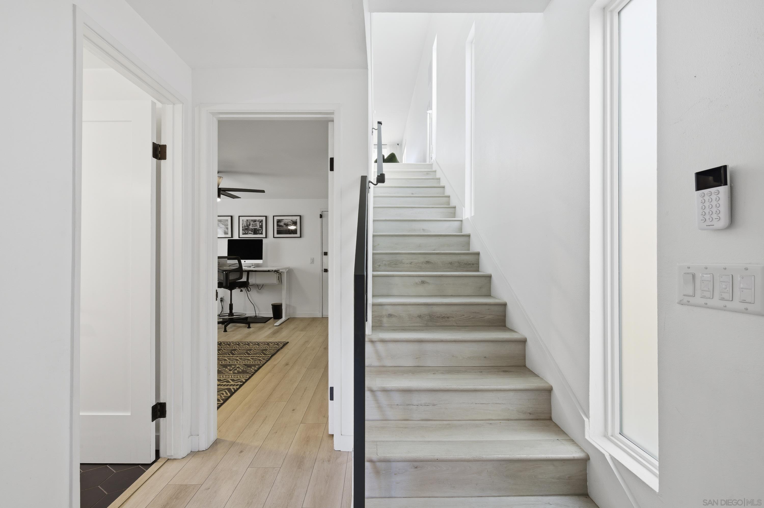 Detail Gallery Image 28 of 48 For 2354  Chalcedony, San Diego,  CA 92109 - 3 Beds | 2 Baths