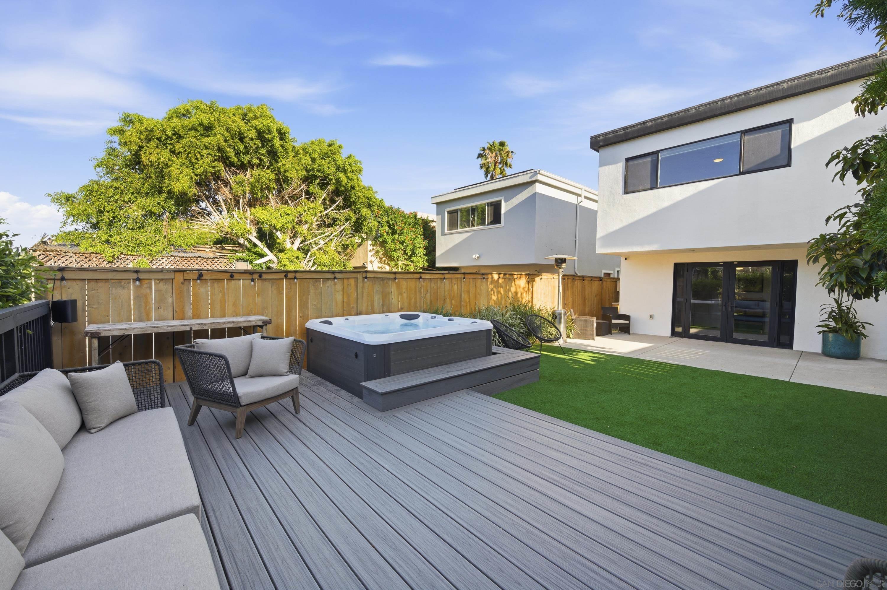 Detail Gallery Image 42 of 48 For 2354  Chalcedony, San Diego,  CA 92109 - 3 Beds | 2 Baths