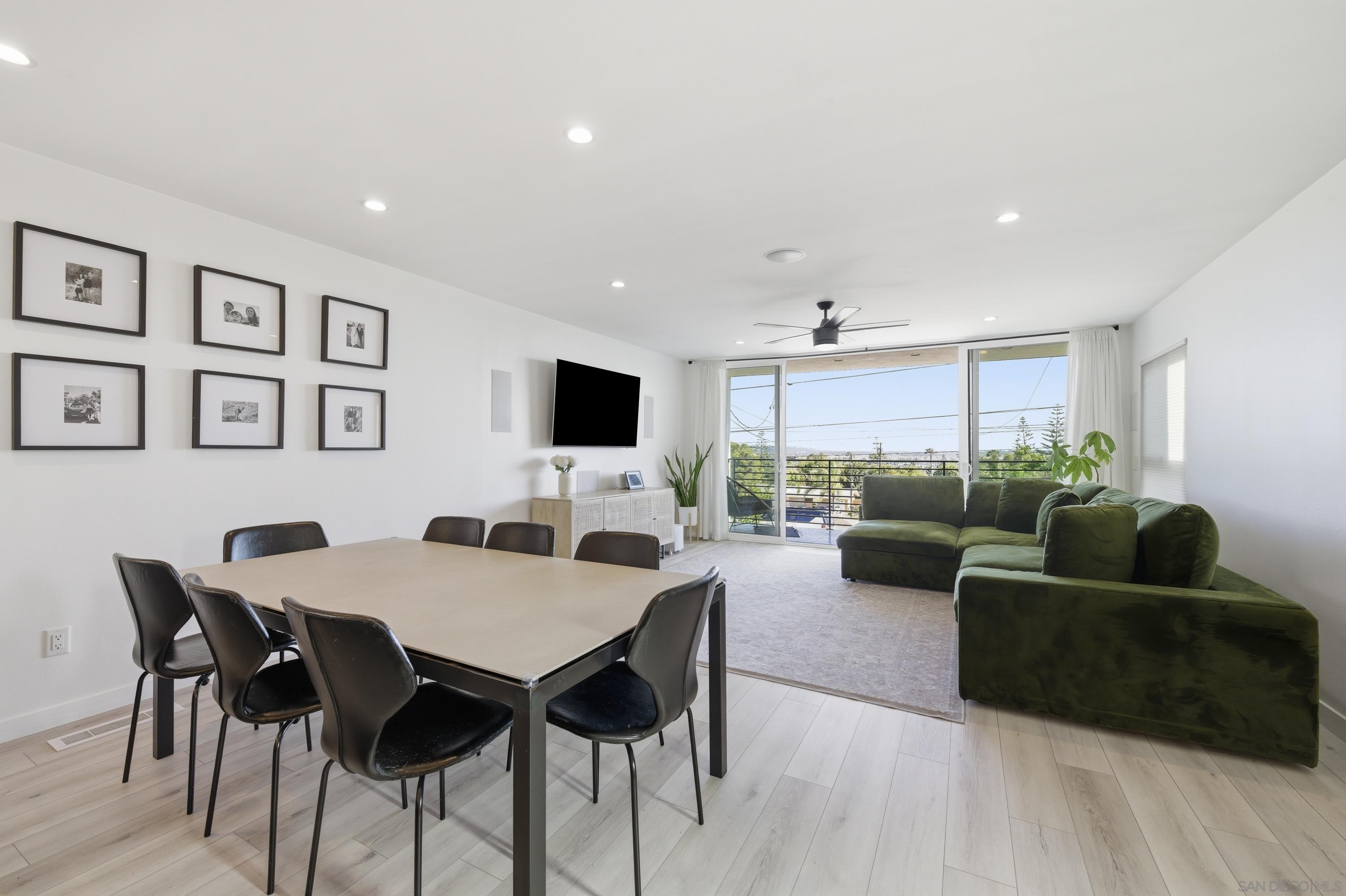 Detail Gallery Image 8 of 48 For 2354  Chalcedony, San Diego,  CA 92109 - 3 Beds | 2 Baths