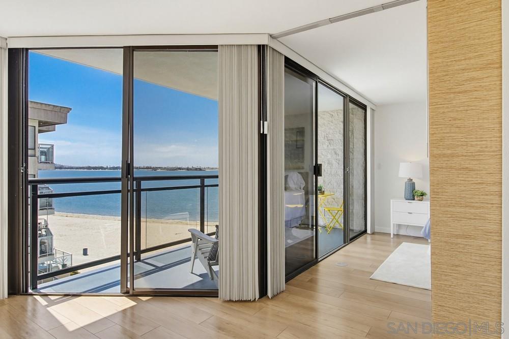 Detail Gallery Image 19 of 72 For 3916  Riviera Dr Unit 504, San Diego,  CA 92109 - 2 Beds | 2 Baths