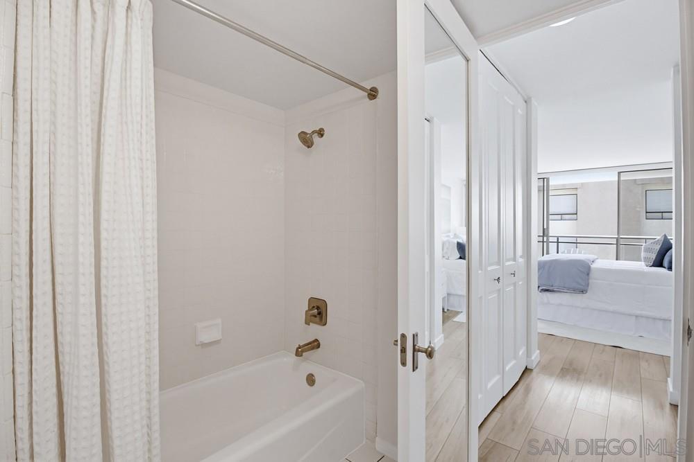 Detail Gallery Image 27 of 72 For 3916  Riviera Dr Unit 504, San Diego,  CA 92109 - 2 Beds | 2 Baths