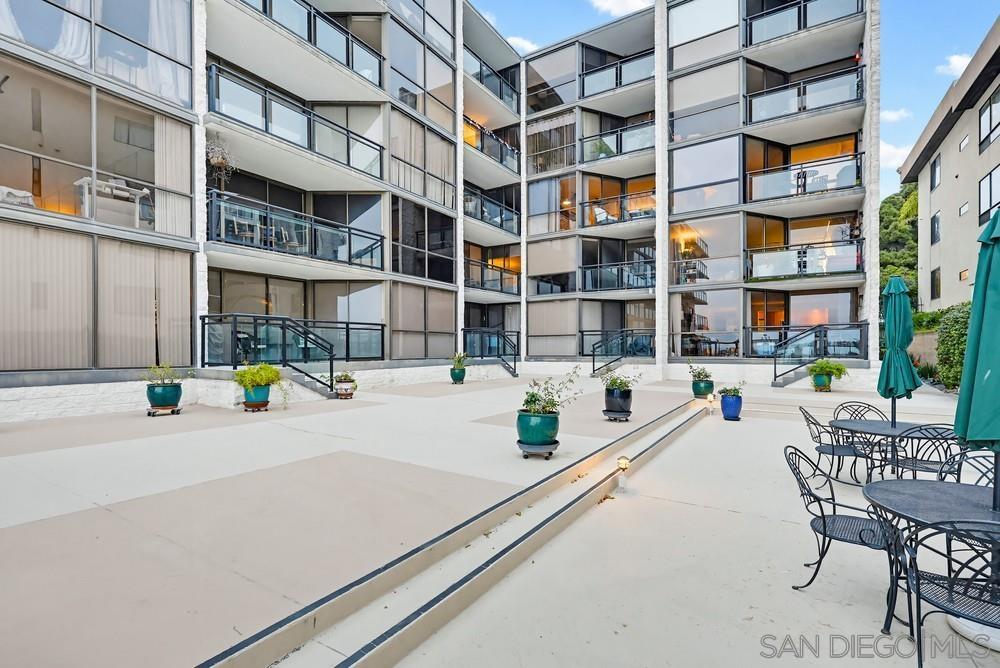 Detail Gallery Image 64 of 72 For 3916  Riviera Dr Unit 504, San Diego,  CA 92109 - 2 Beds | 2 Baths