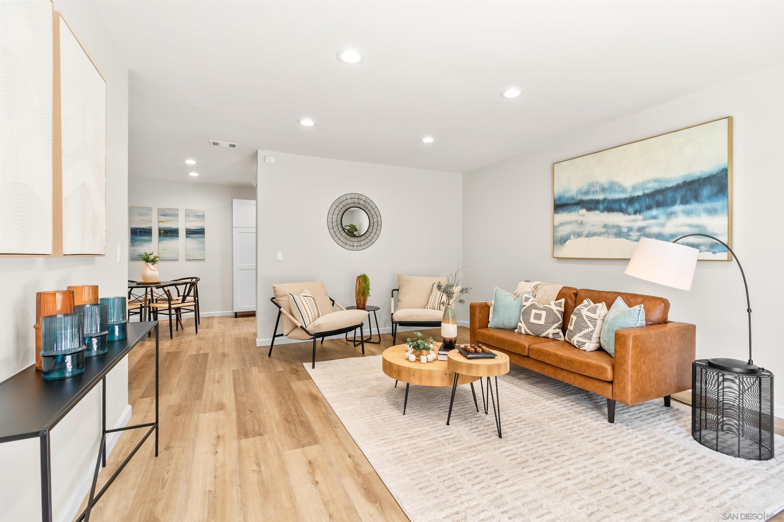 Front Image Thumbnail for SD260007731