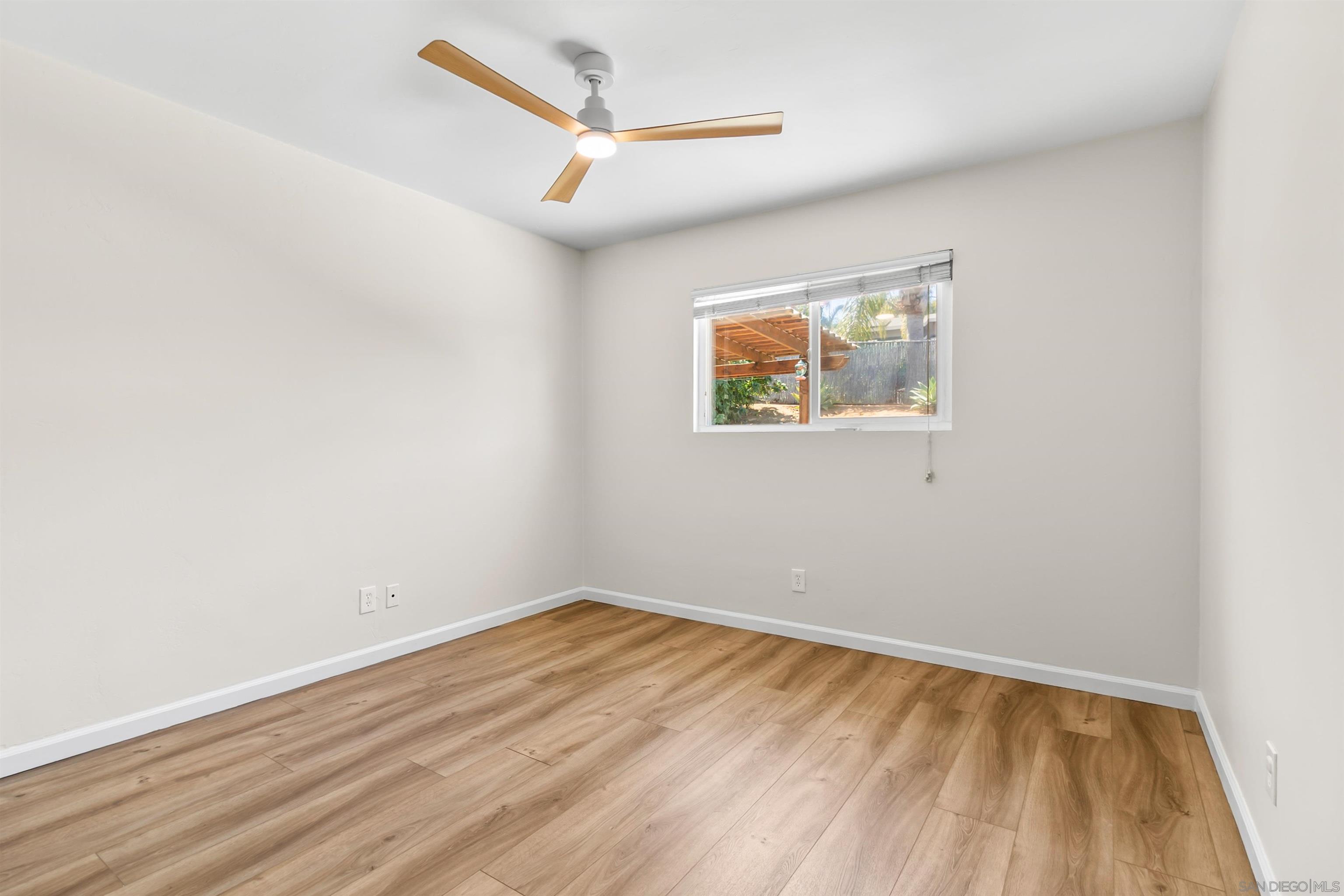 Detail Gallery Image 22 of 46 For 2309  Saratoga, Oceanside,  CA 92054 - 3 Beds | 2 Baths