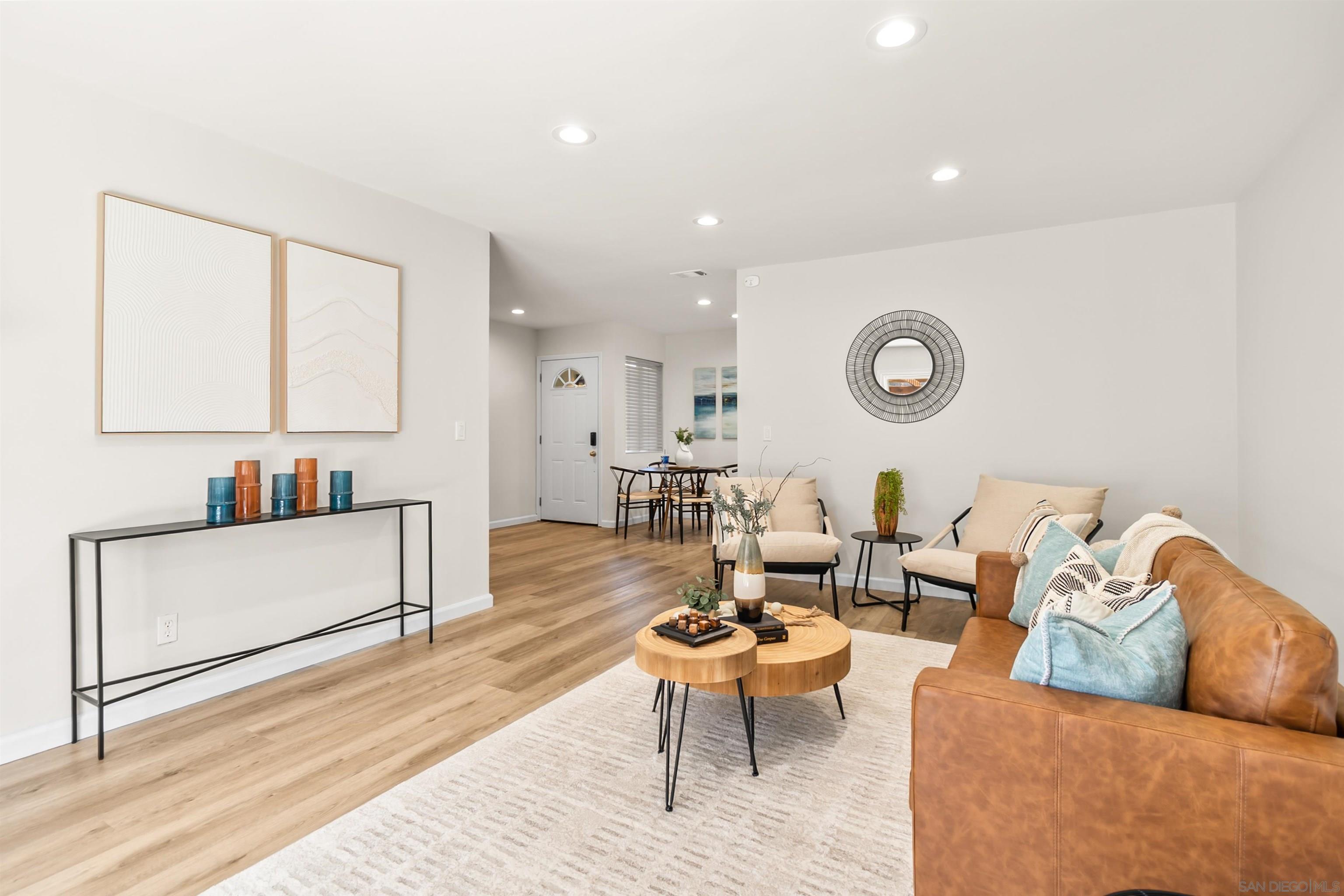 Detail Gallery Image 5 of 46 For 2309  Saratoga, Oceanside,  CA 92054 - 3 Beds | 2 Baths