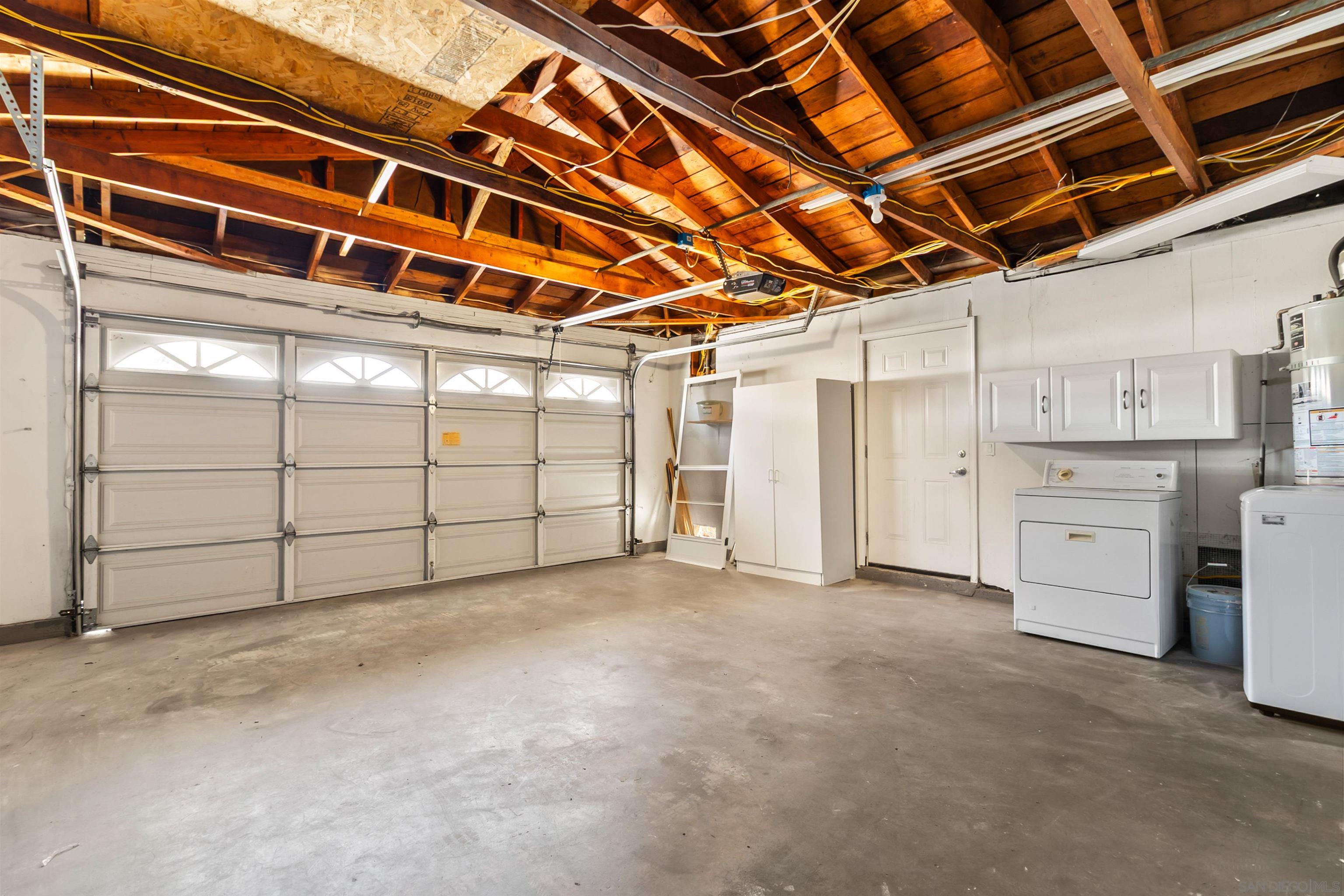 Detail Gallery Image 42 of 46 For 2309  Saratoga, Oceanside,  CA 92054 - 3 Beds | 2 Baths