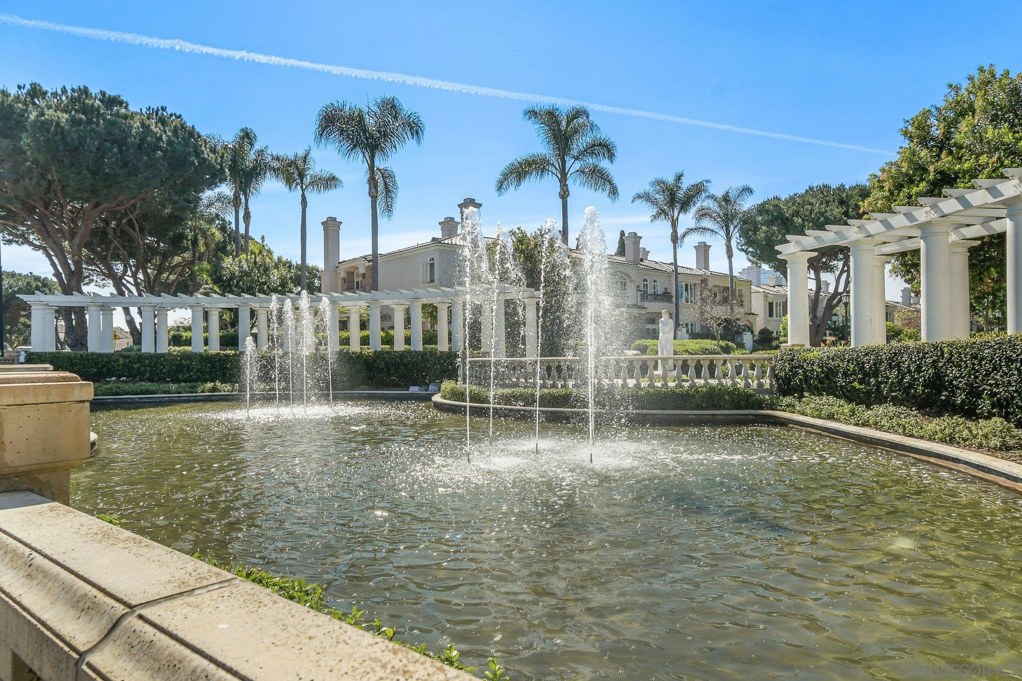 Detail Gallery Image 45 of 49 For 5117  Renaissance Ave  #D,  San Diego,  CA 92122 - 3 Beds | 2/1 Baths