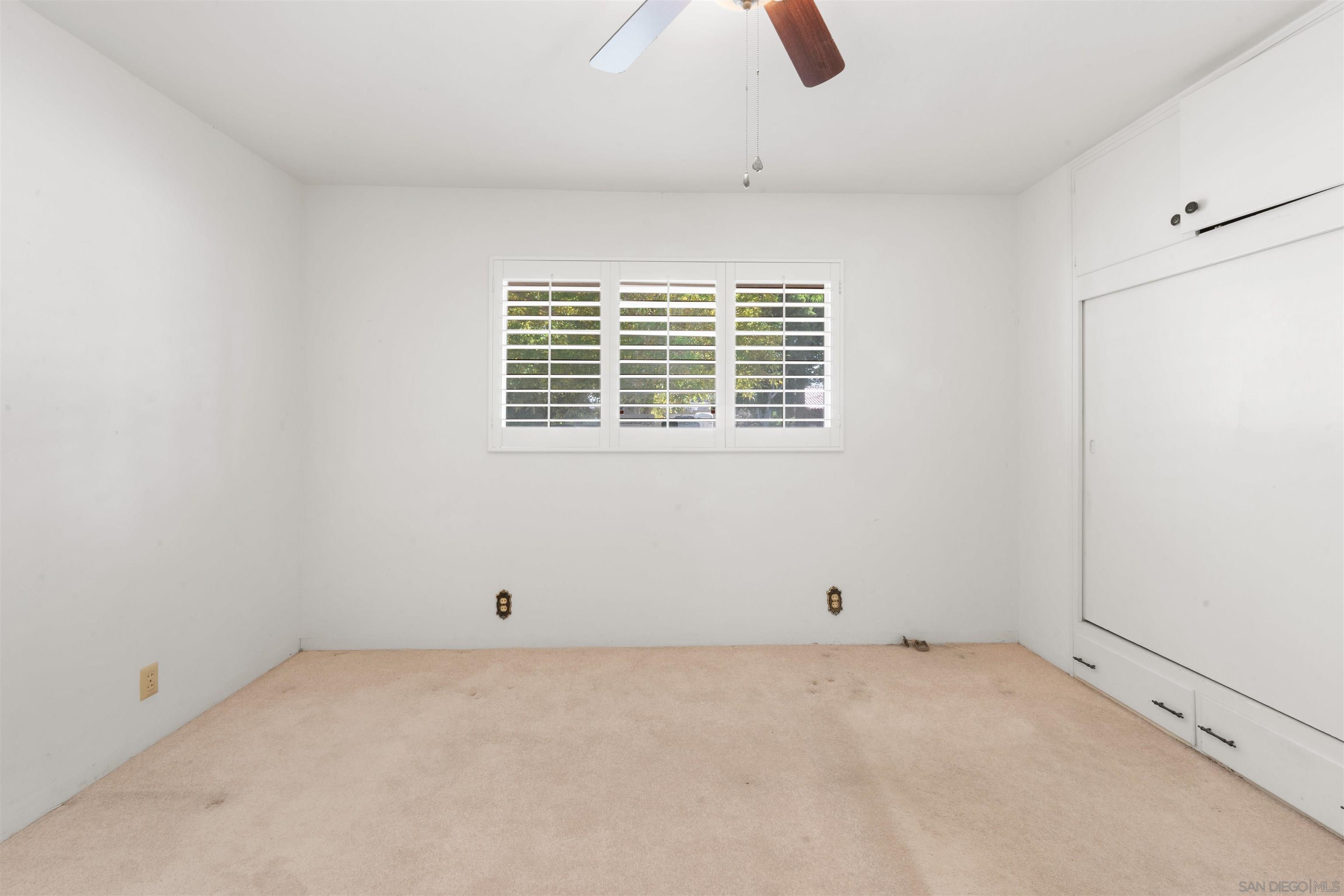 Detail Gallery Image 16 of 48 For 250 S Santa Rosa Ave, El Centro,  CA 92243 - 4 Beds | 2 Baths