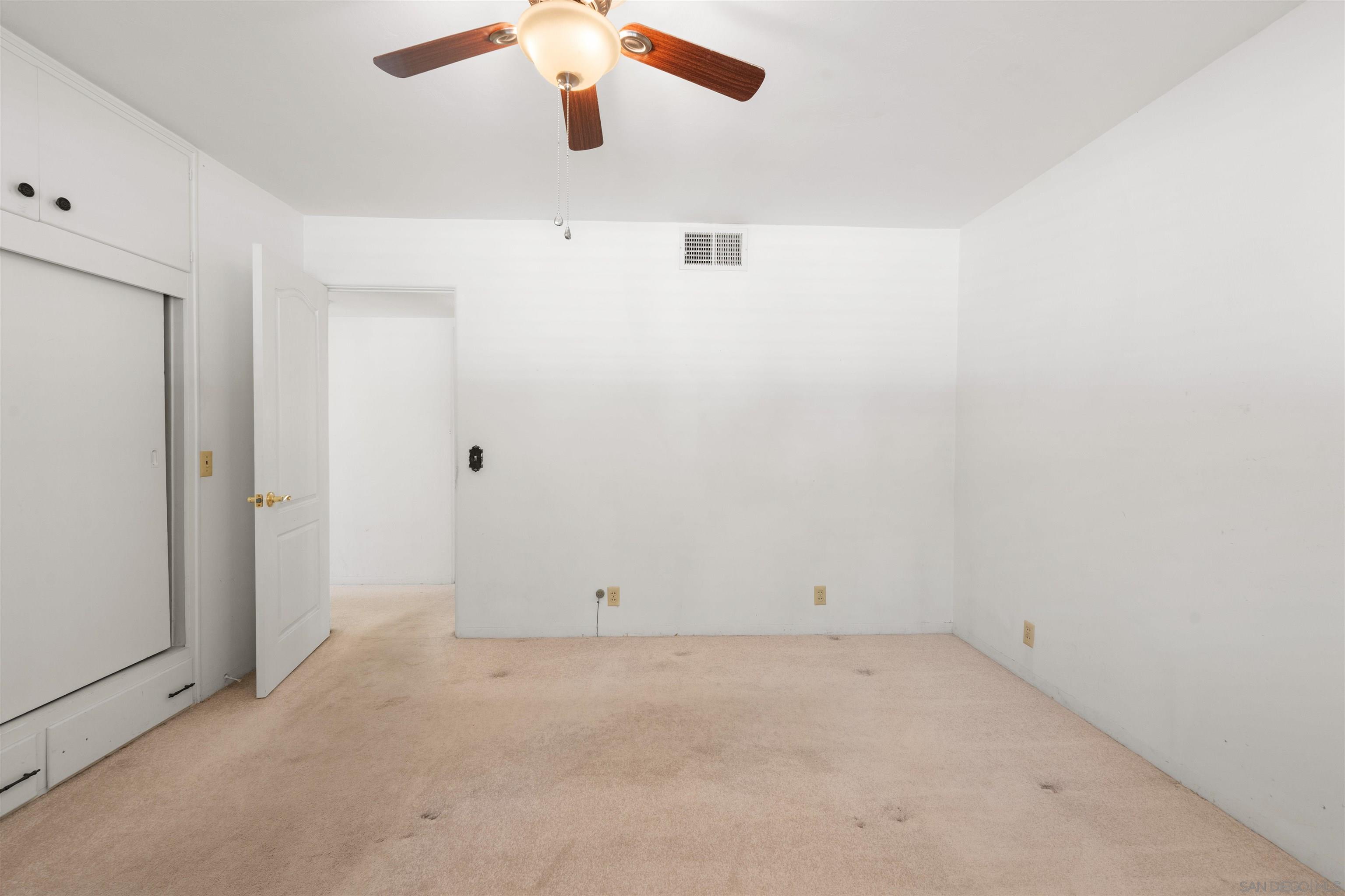 Detail Gallery Image 17 of 48 For 250 S Santa Rosa Ave, El Centro,  CA 92243 - 4 Beds | 2 Baths