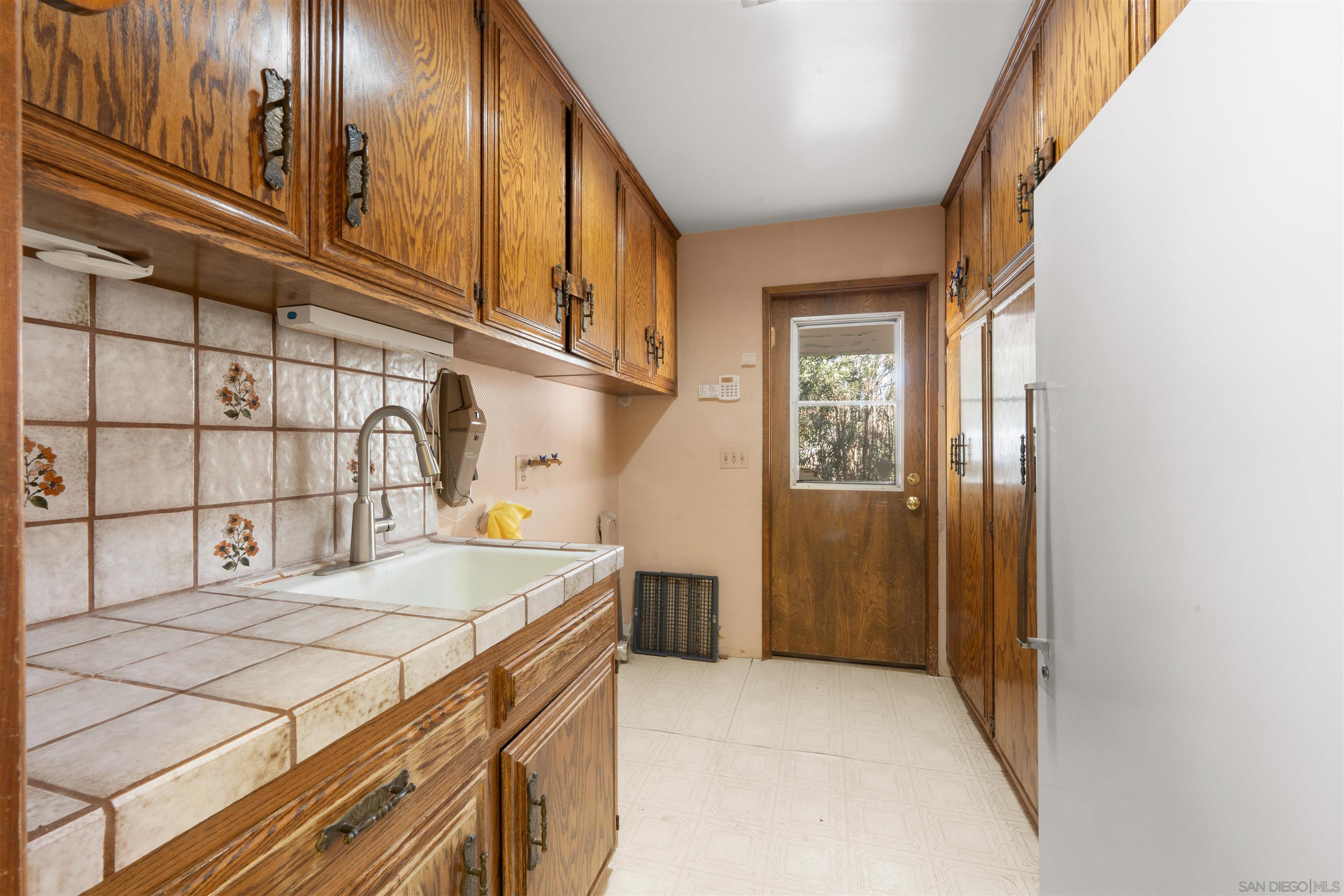 Detail Gallery Image 24 of 48 For 250 S Santa Rosa Ave, El Centro,  CA 92243 - 4 Beds | 2 Baths