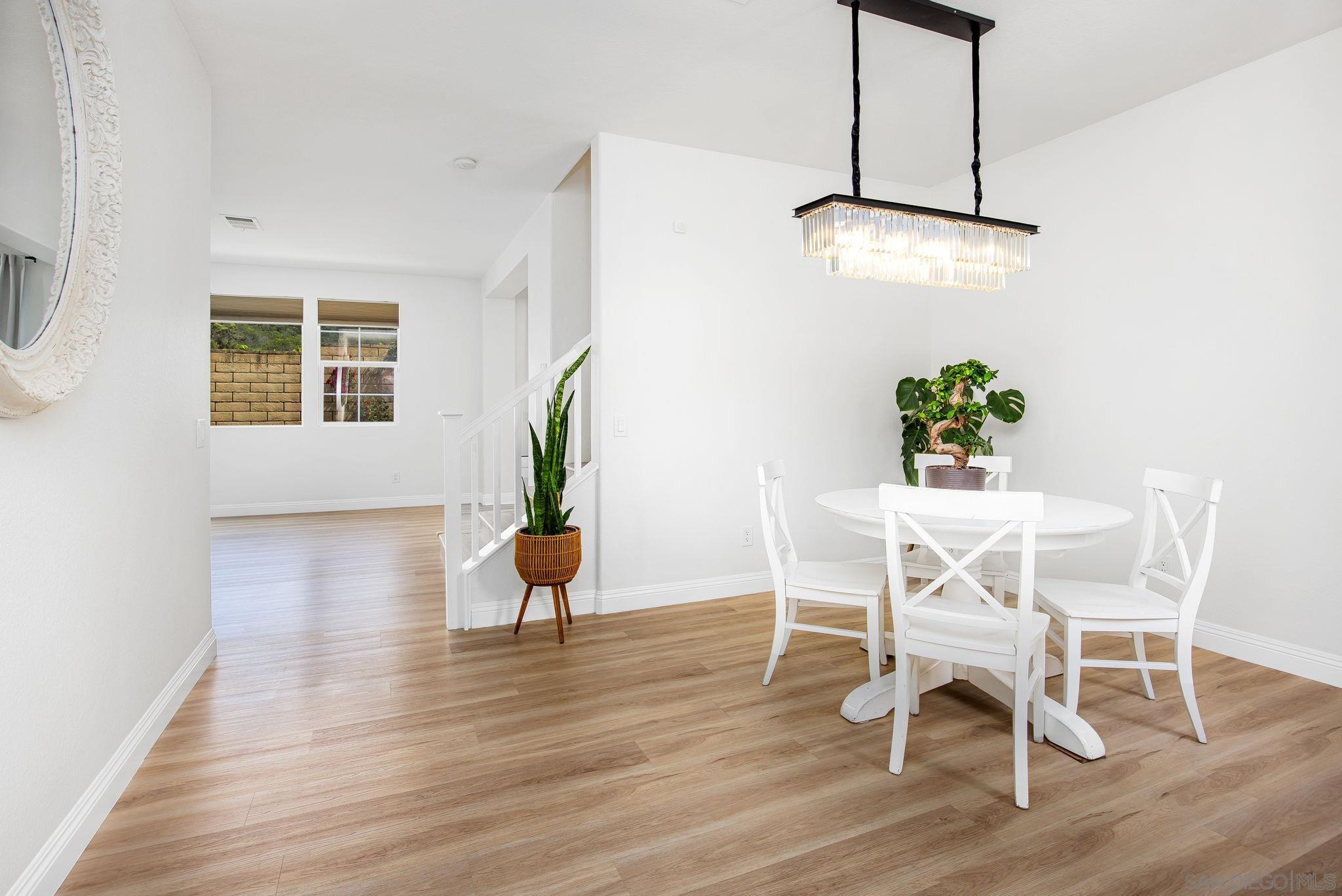 Detail Gallery Image 12 of 36 For 479  Camino Verde, San Marcos,  CA 92078 - 4 Beds | 3 Baths