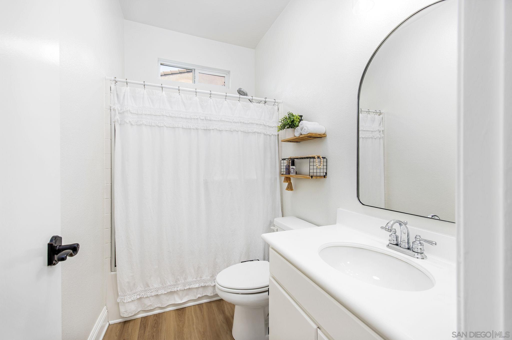 Detail Gallery Image 14 of 36 For 479  Camino Verde, San Marcos,  CA 92078 - 4 Beds | 3 Baths