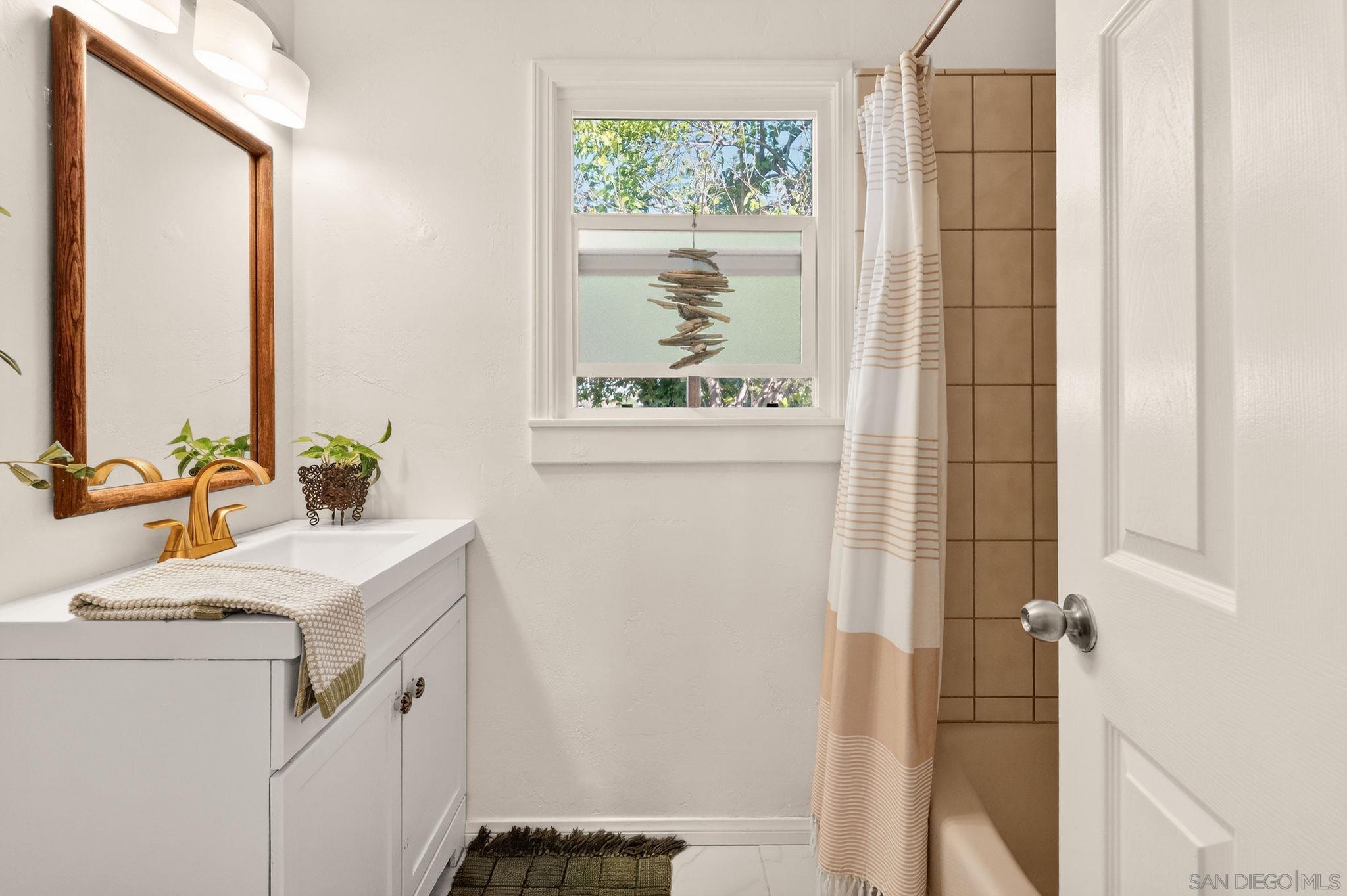 Detail Gallery Image 22 of 34 For 5847  Amarillo Ave, La Mesa,  CA 91942 - 3 Beds | 2 Baths