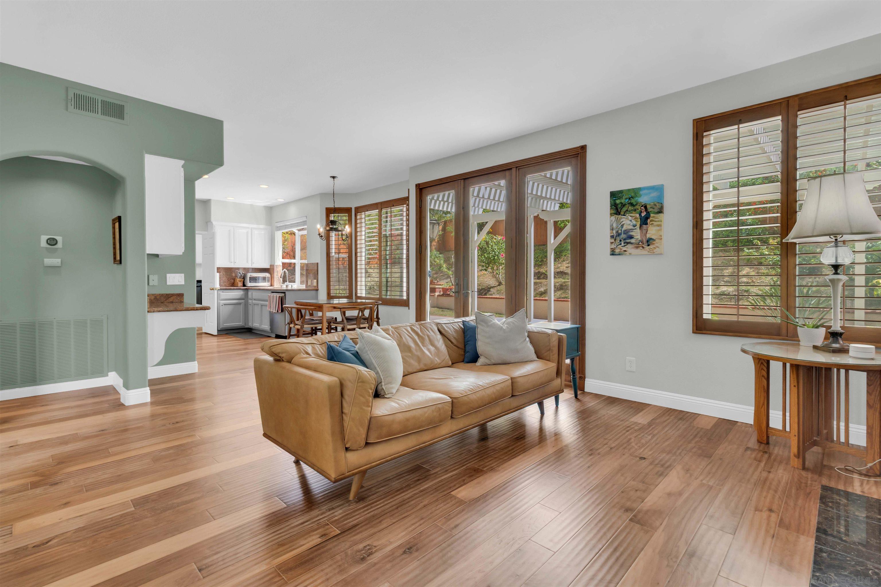 Detail Gallery Image 11 of 35 For 13867  Lewiston Street, San Diego,  CA 92128 - 3 Beds | 2/1 Baths