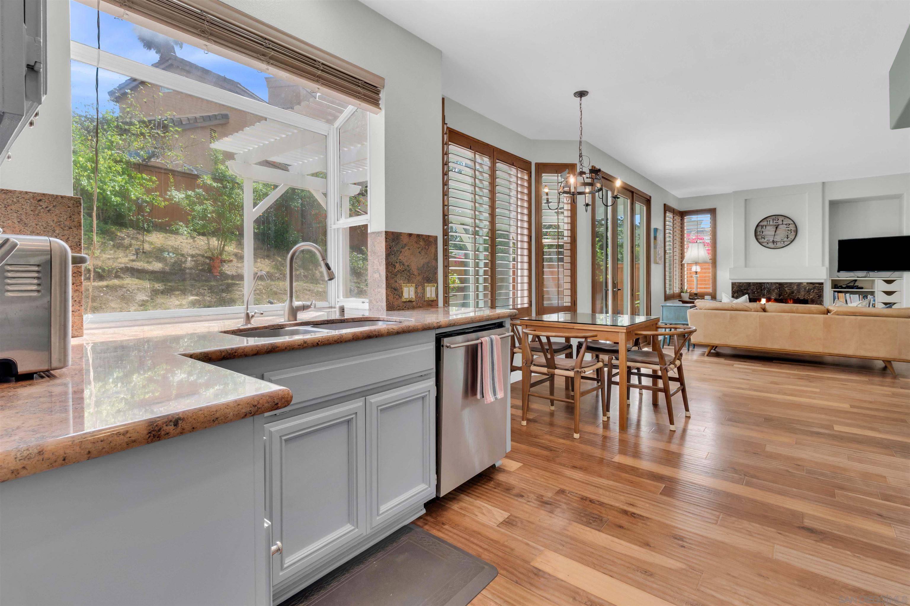 Detail Gallery Image 18 of 35 For 13867  Lewiston Street, San Diego,  CA 92128 - 3 Beds | 2/1 Baths