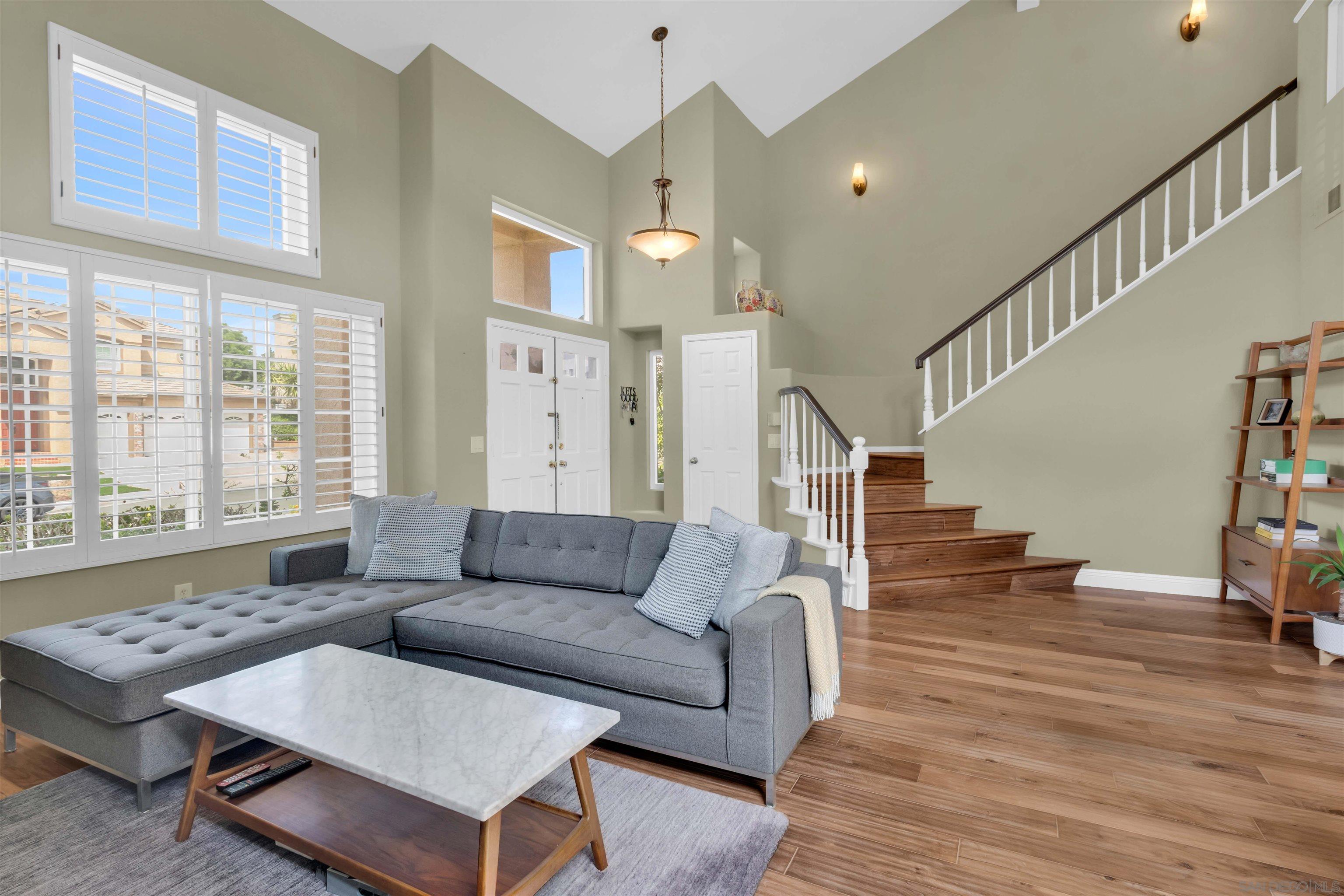 Detail Gallery Image 4 of 35 For 13867  Lewiston Street, San Diego,  CA 92128 - 3 Beds | 2/1 Baths