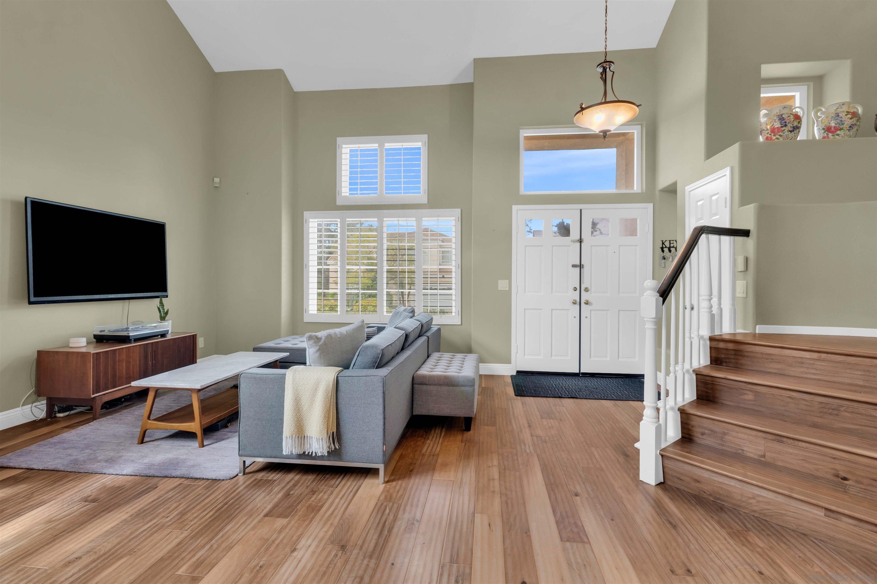 Detail Gallery Image 6 of 35 For 13867  Lewiston Street, San Diego,  CA 92128 - 3 Beds | 2/1 Baths