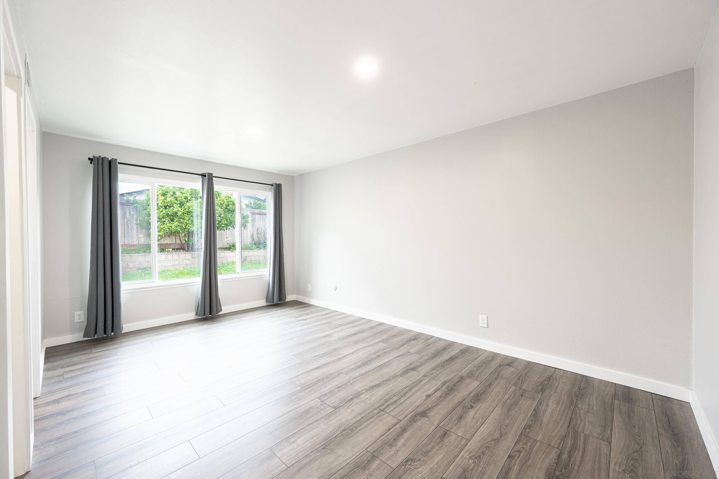 Detail Gallery Image 15 of 23 For 8748  Aquarius Dr, San Diego,  CA 92126 - 3 Beds | 2 Baths