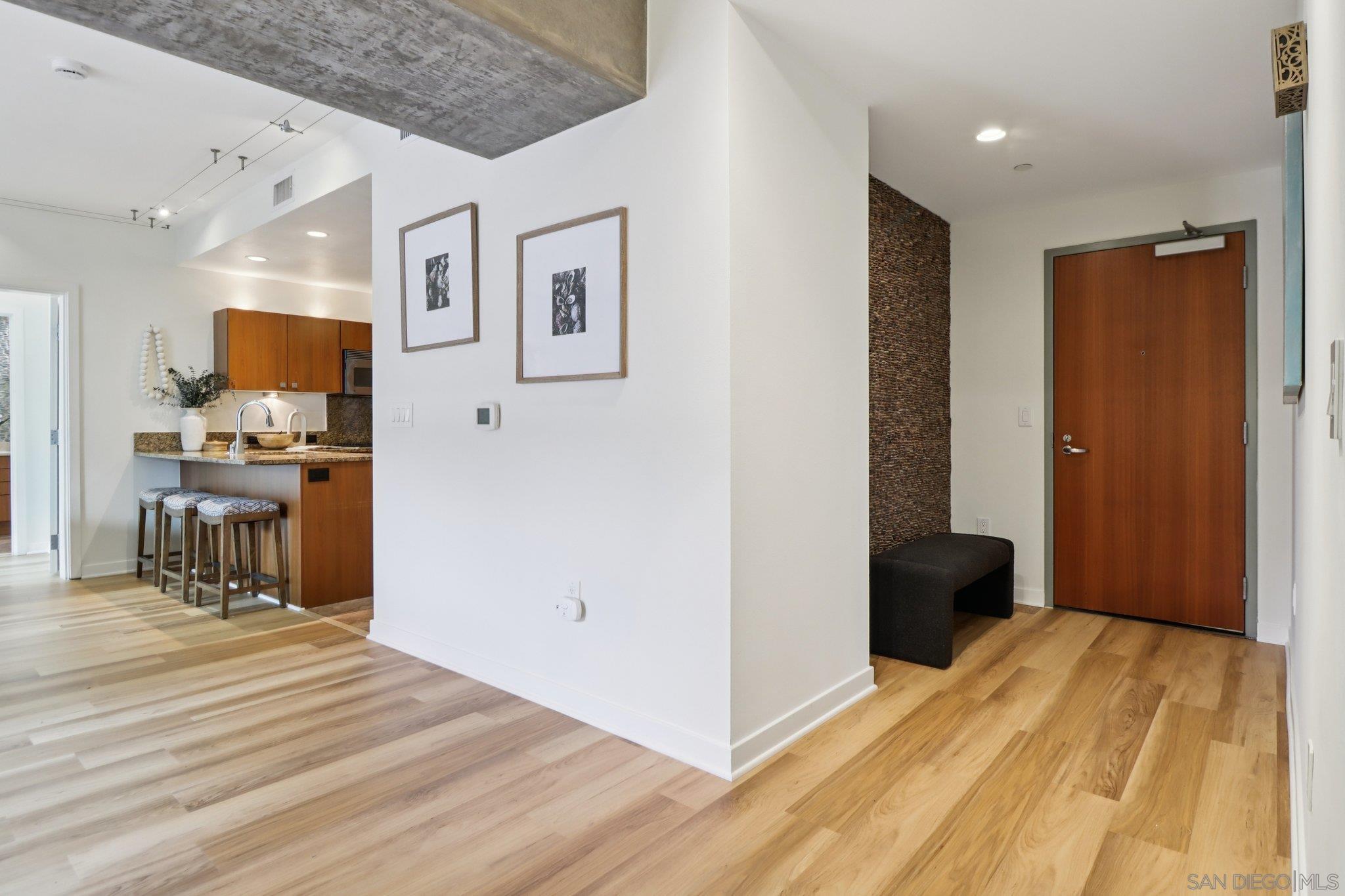 Detail Gallery Image 13 of 64 For 800  the Mark Lane  #607,  San Diego,  CA 92101 - 2 Beds | 2 Baths