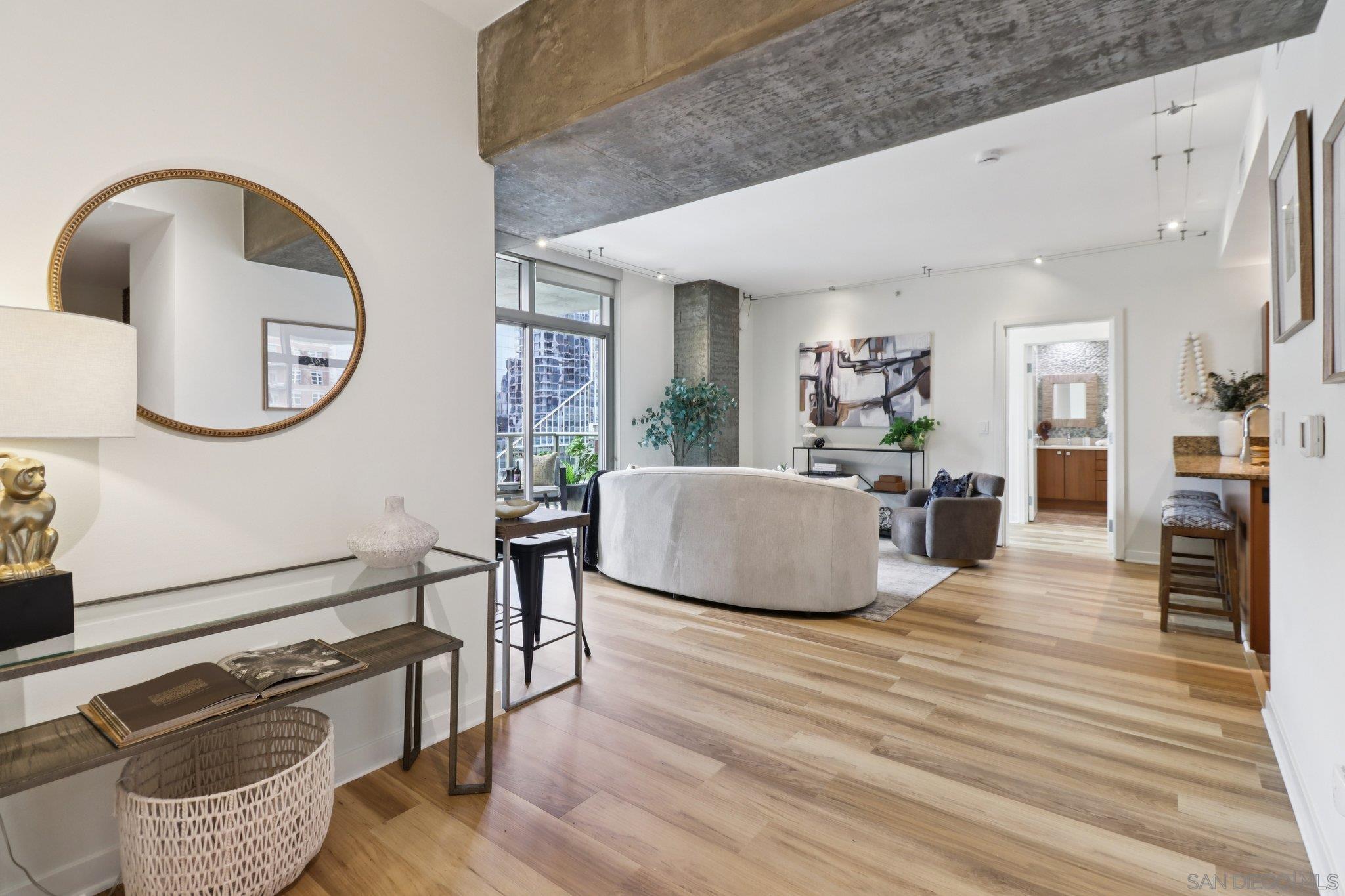 Detail Gallery Image 14 of 64 For 800  the Mark Lane  #607,  San Diego,  CA 92101 - 2 Beds | 2 Baths