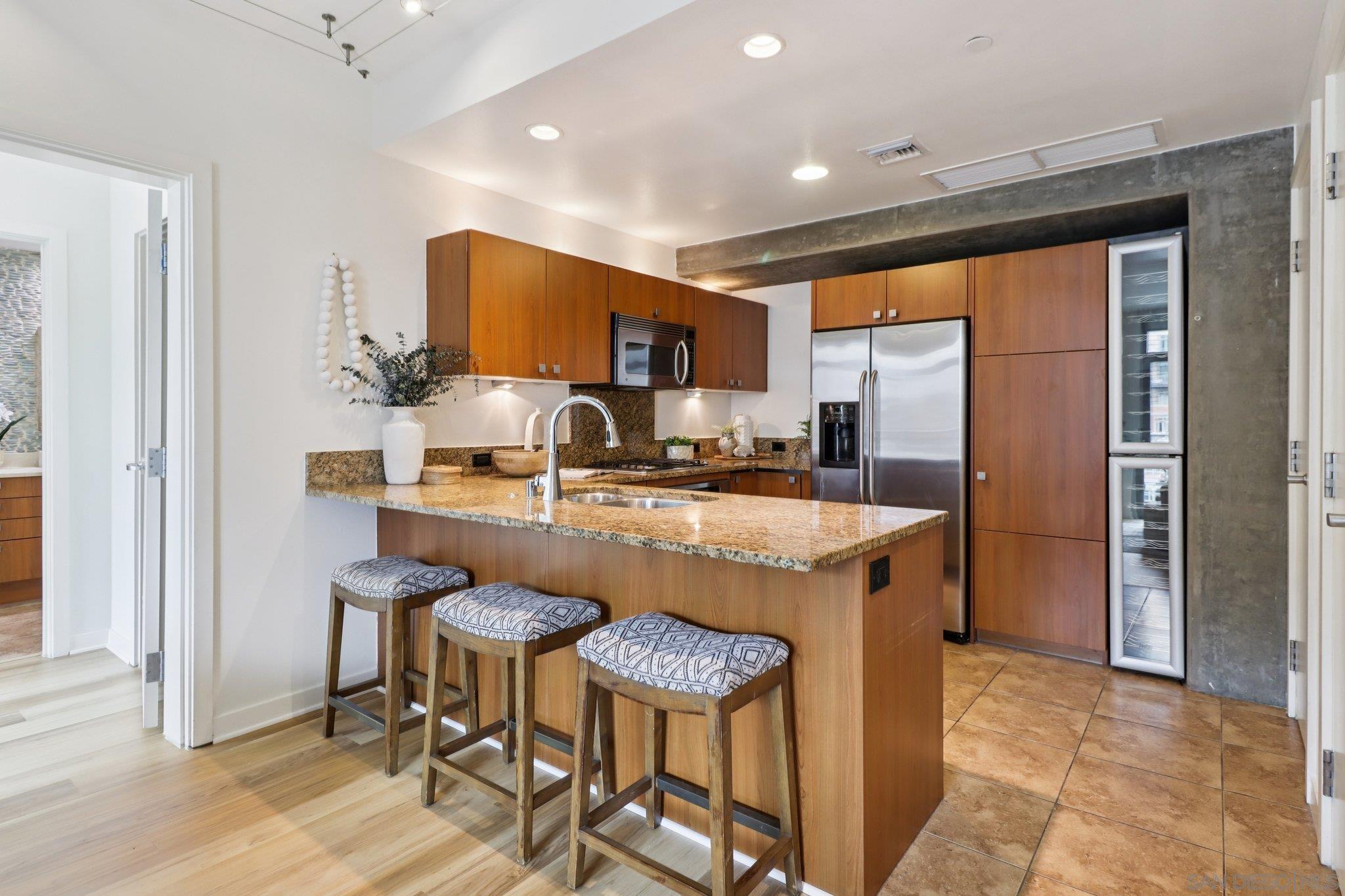 Detail Gallery Image 15 of 64 For 800  the Mark Lane  #607,  San Diego,  CA 92101 - 2 Beds | 2 Baths