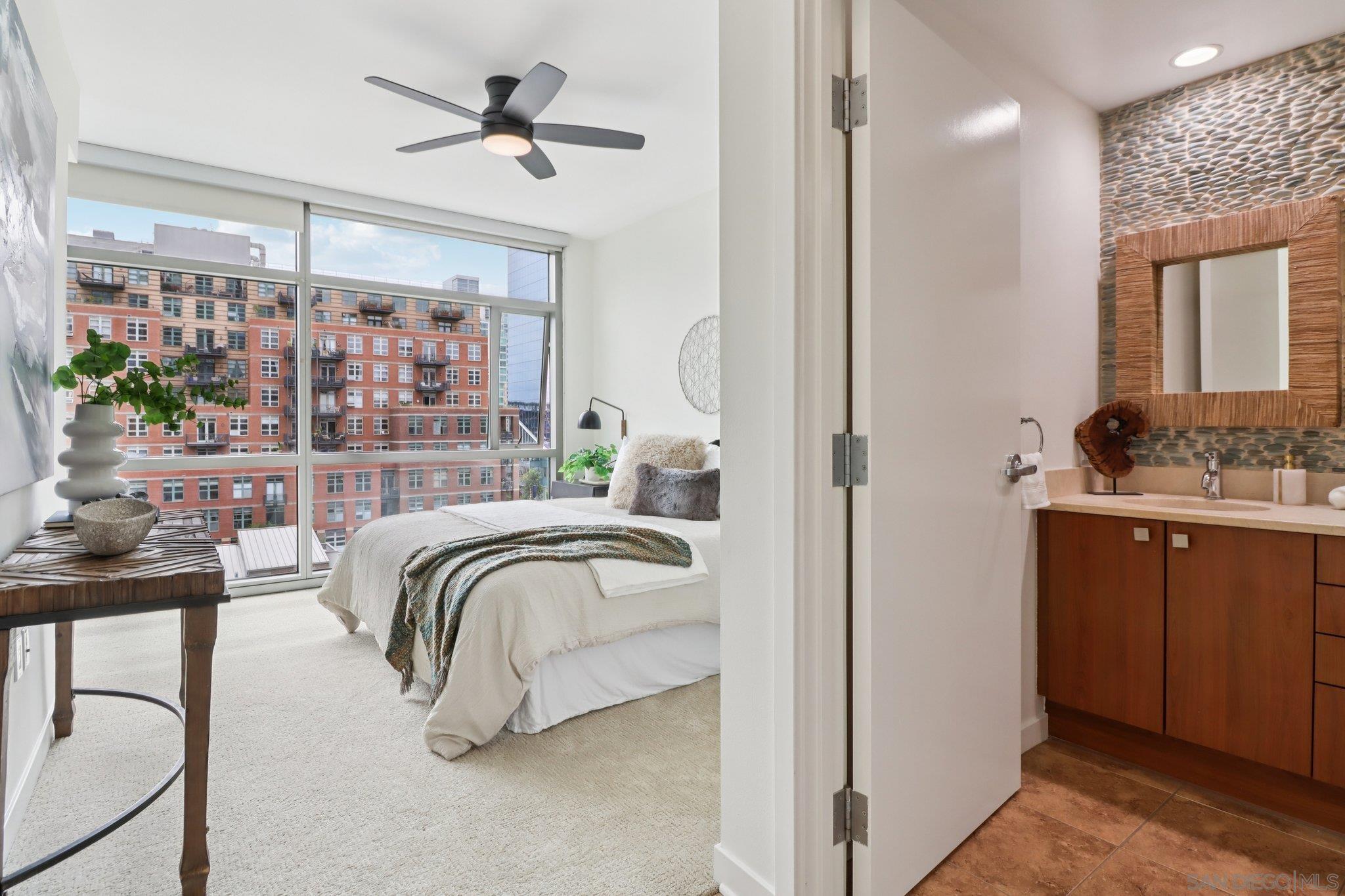 Detail Gallery Image 27 of 64 For 800  the Mark Lane  #607,  San Diego,  CA 92101 - 2 Beds | 2 Baths