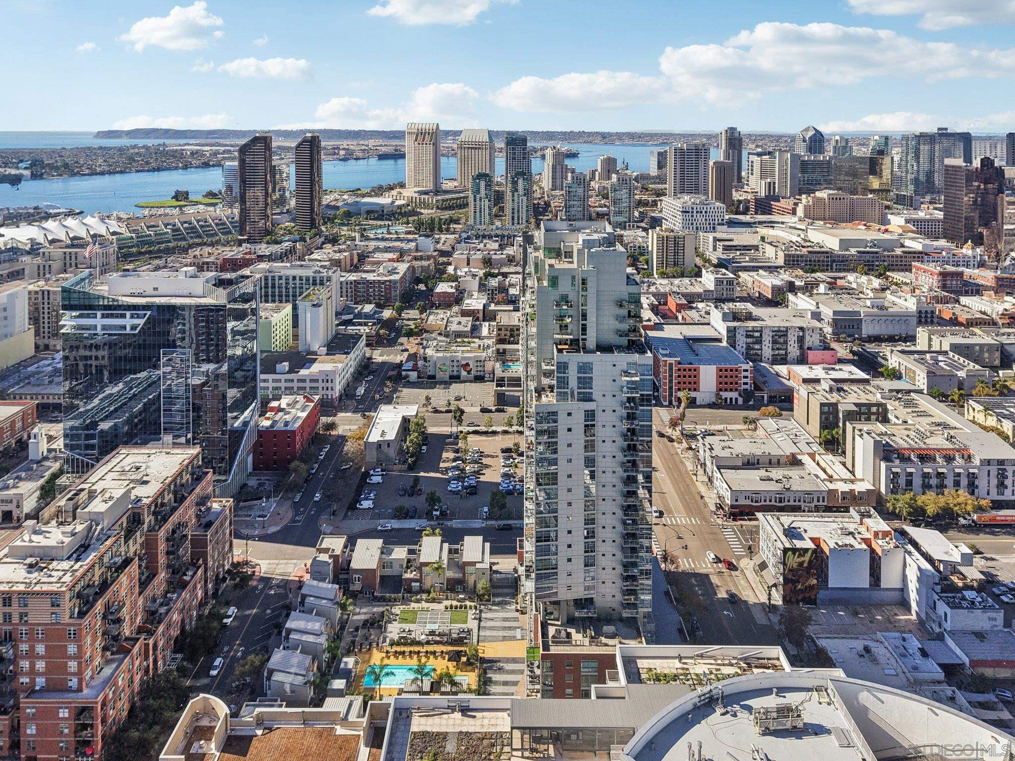 Detail Gallery Image 51 of 64 For 800  the Mark Lane  #607,  San Diego,  CA 92101 - 2 Beds | 2 Baths