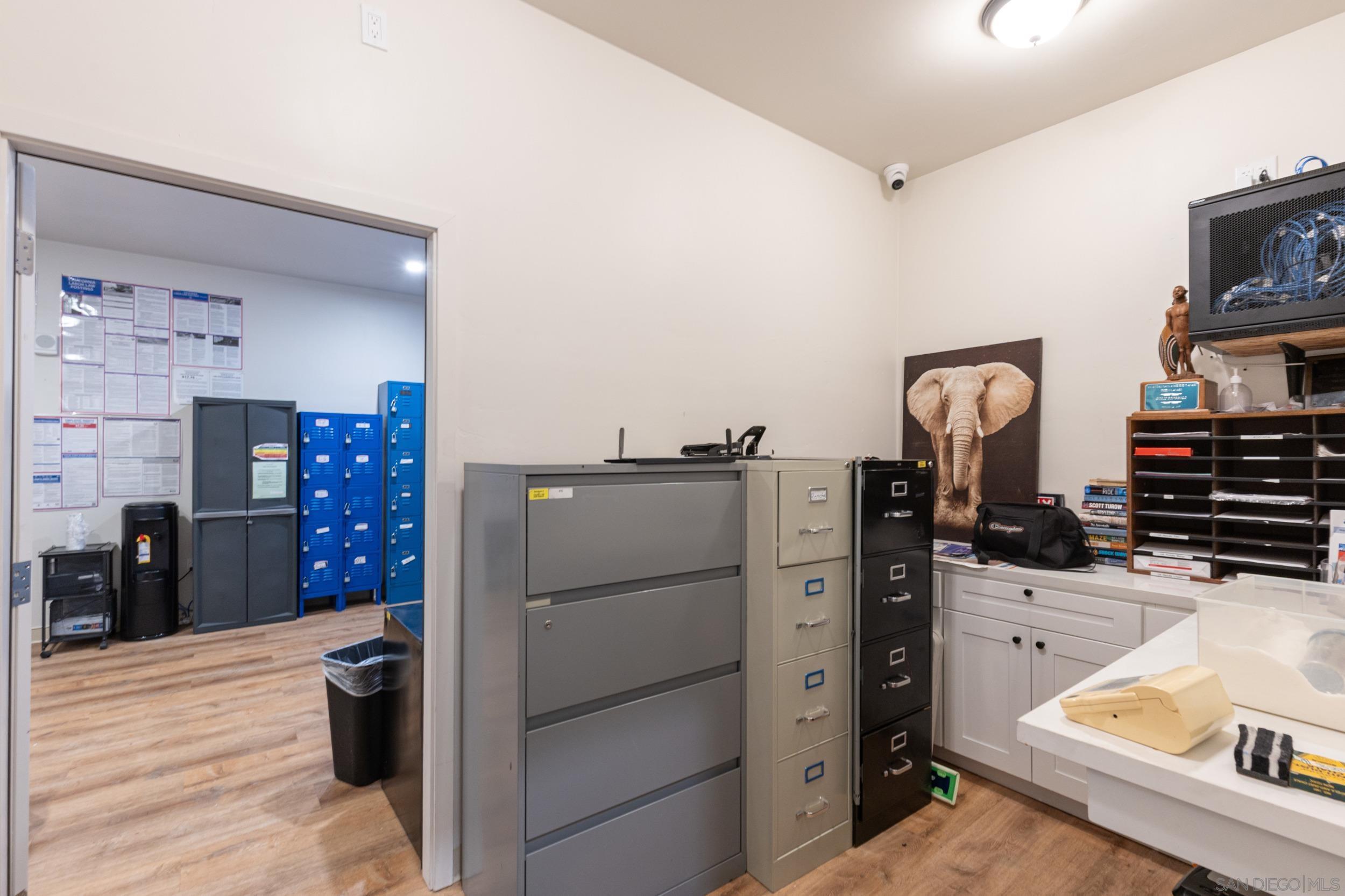 Detail Gallery Image 12 of 20 For 4017  42nd St, San Diego,  CA 92105 - – Beds | – Baths