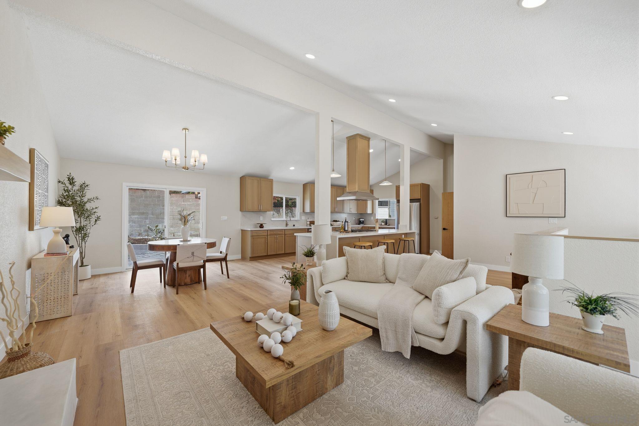 Detail Gallery Image 12 of 46 For 3344  Goldfinch St, San Diego,  CA 92103 - 3 Beds | 2/1 Baths