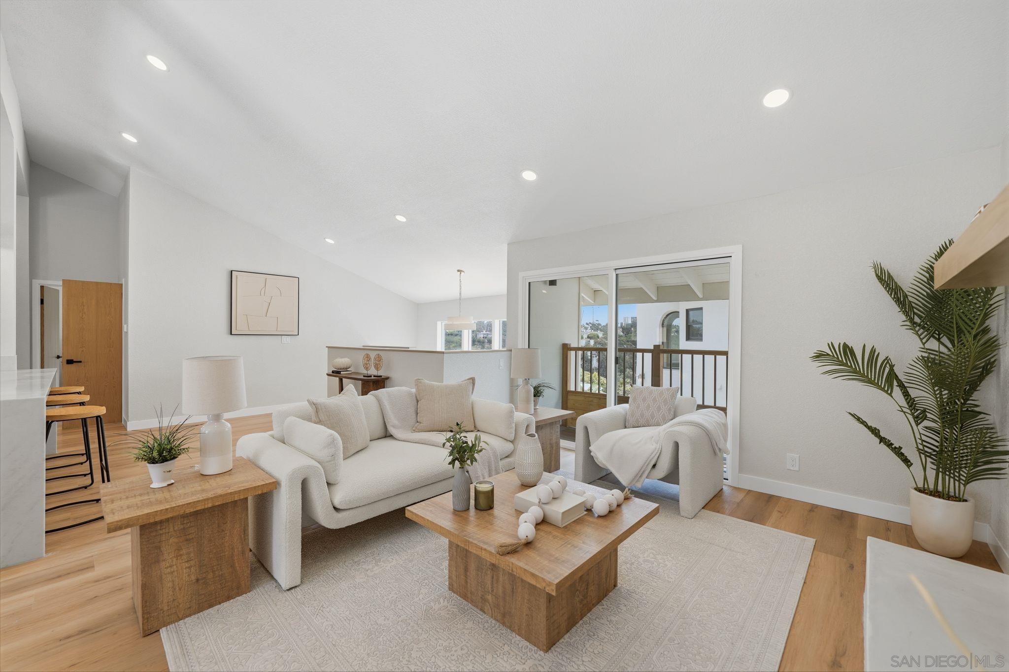 Detail Gallery Image 13 of 46 For 3344  Goldfinch St, San Diego,  CA 92103 - 3 Beds | 2/1 Baths