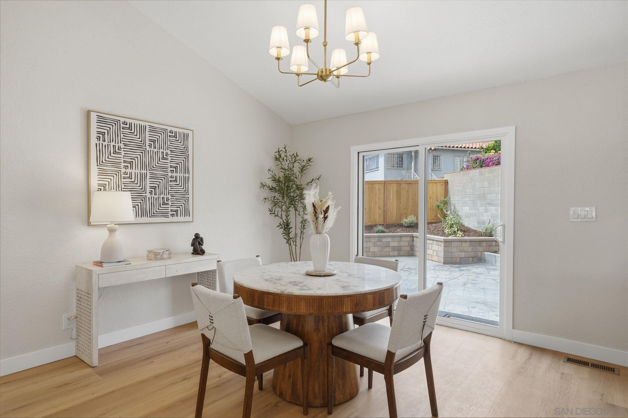 Detail Gallery Image 18 of 46 For 3344  Goldfinch St, San Diego,  CA 92103 - 3 Beds | 2/1 Baths