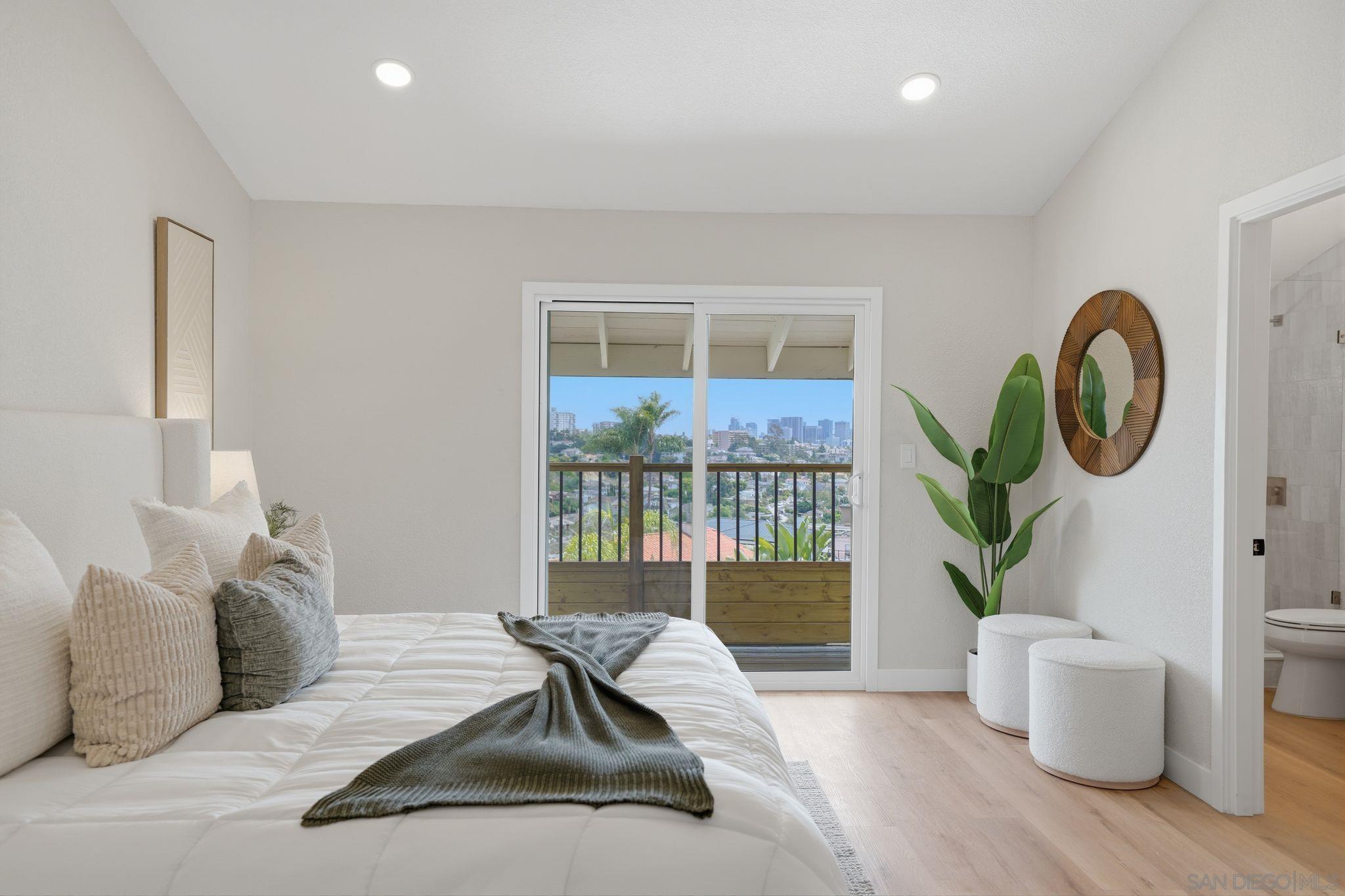 Detail Gallery Image 20 of 46 For 3344  Goldfinch St, San Diego,  CA 92103 - 3 Beds | 2/1 Baths