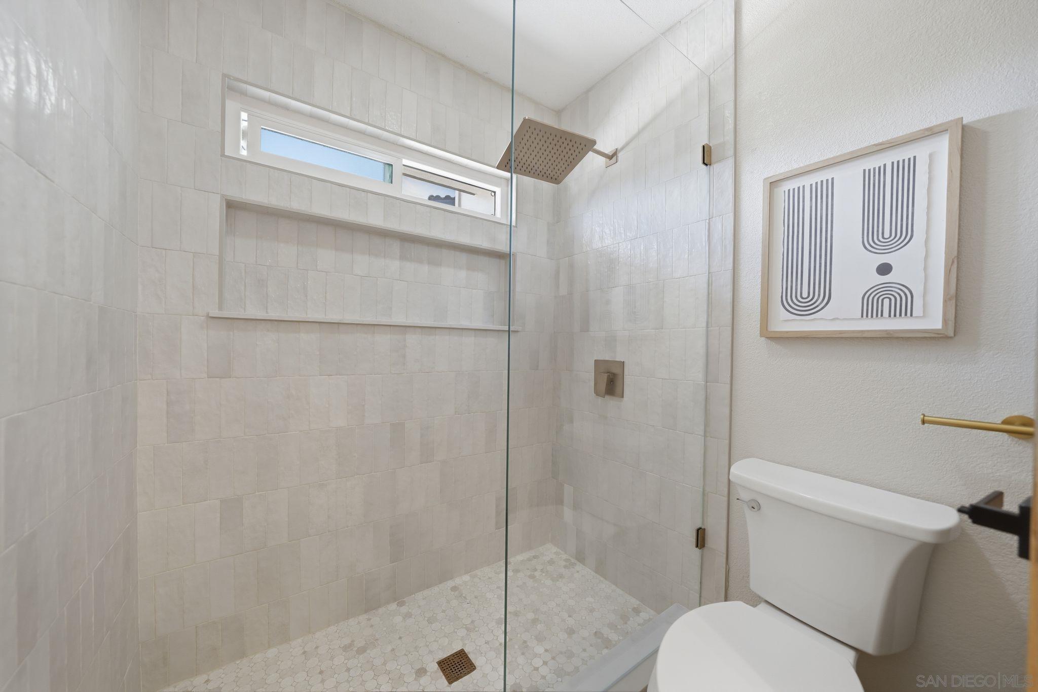 Detail Gallery Image 24 of 46 For 3344  Goldfinch St, San Diego,  CA 92103 - 3 Beds | 2/1 Baths