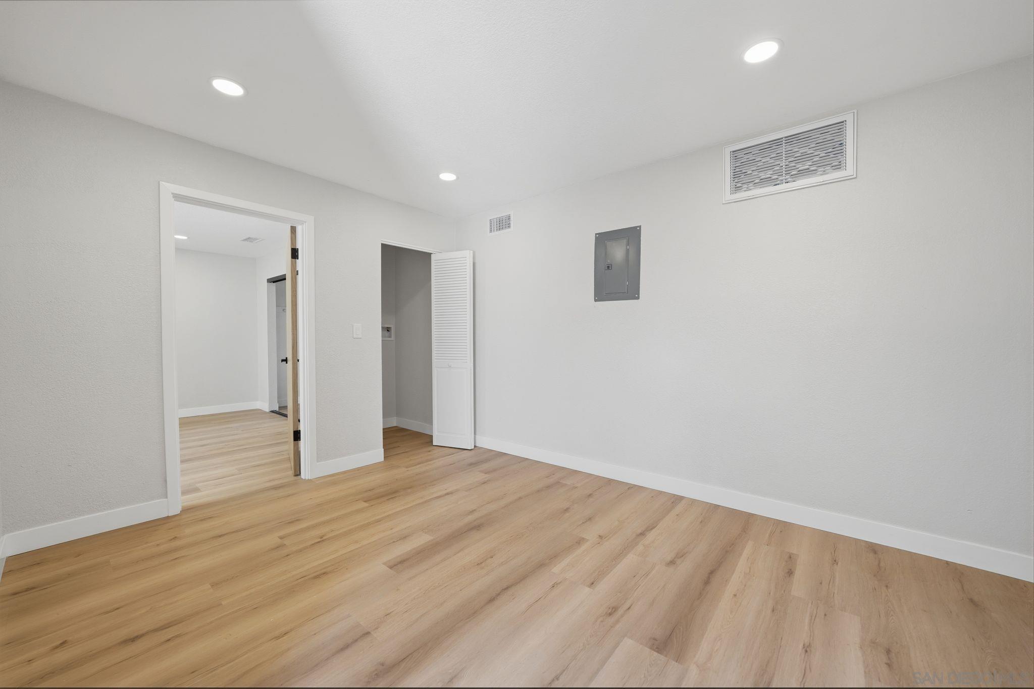 Detail Gallery Image 29 of 46 For 3344  Goldfinch St, San Diego,  CA 92103 - 3 Beds | 2/1 Baths