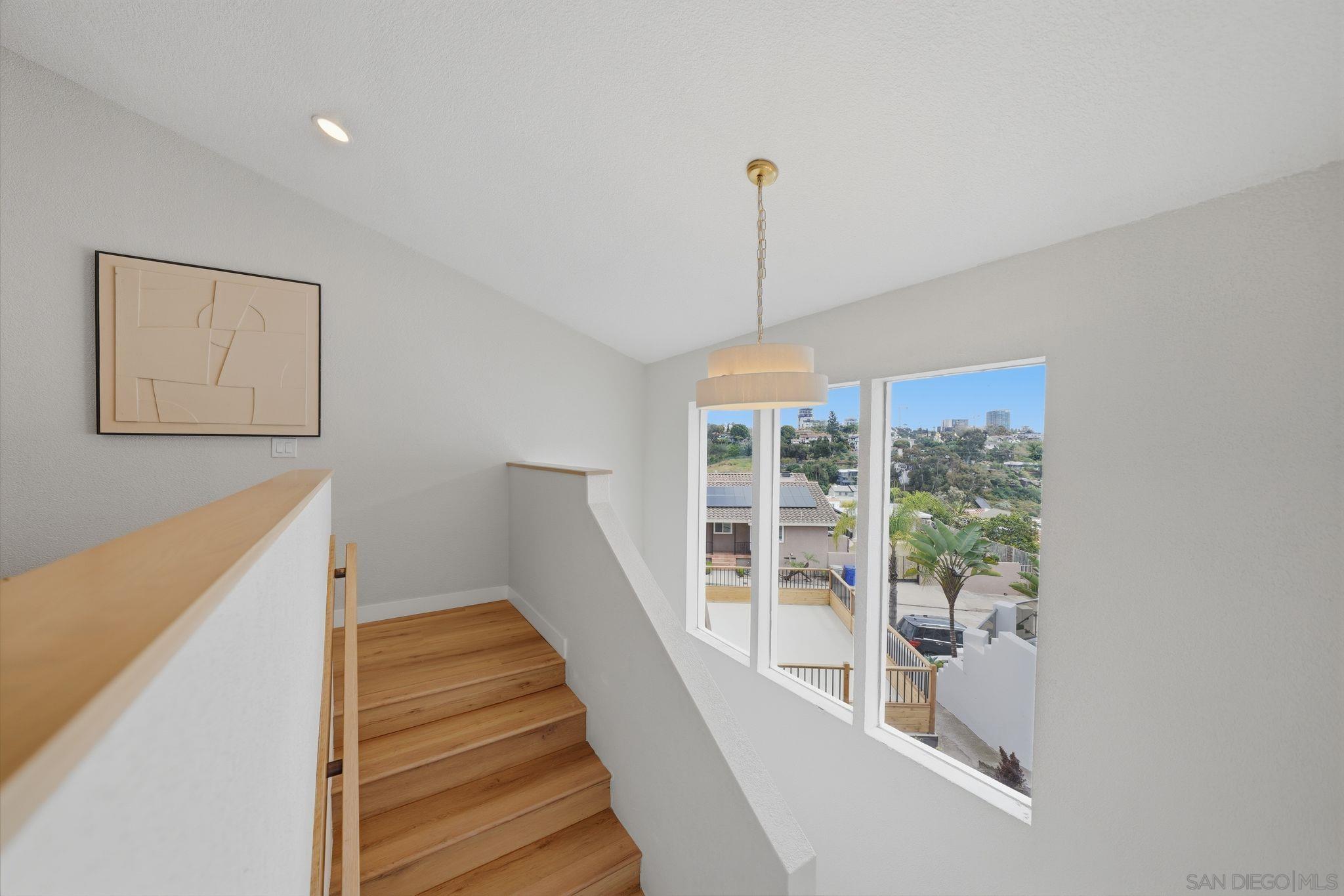 Detail Gallery Image 30 of 46 For 3344  Goldfinch St, San Diego,  CA 92103 - 3 Beds | 2/1 Baths