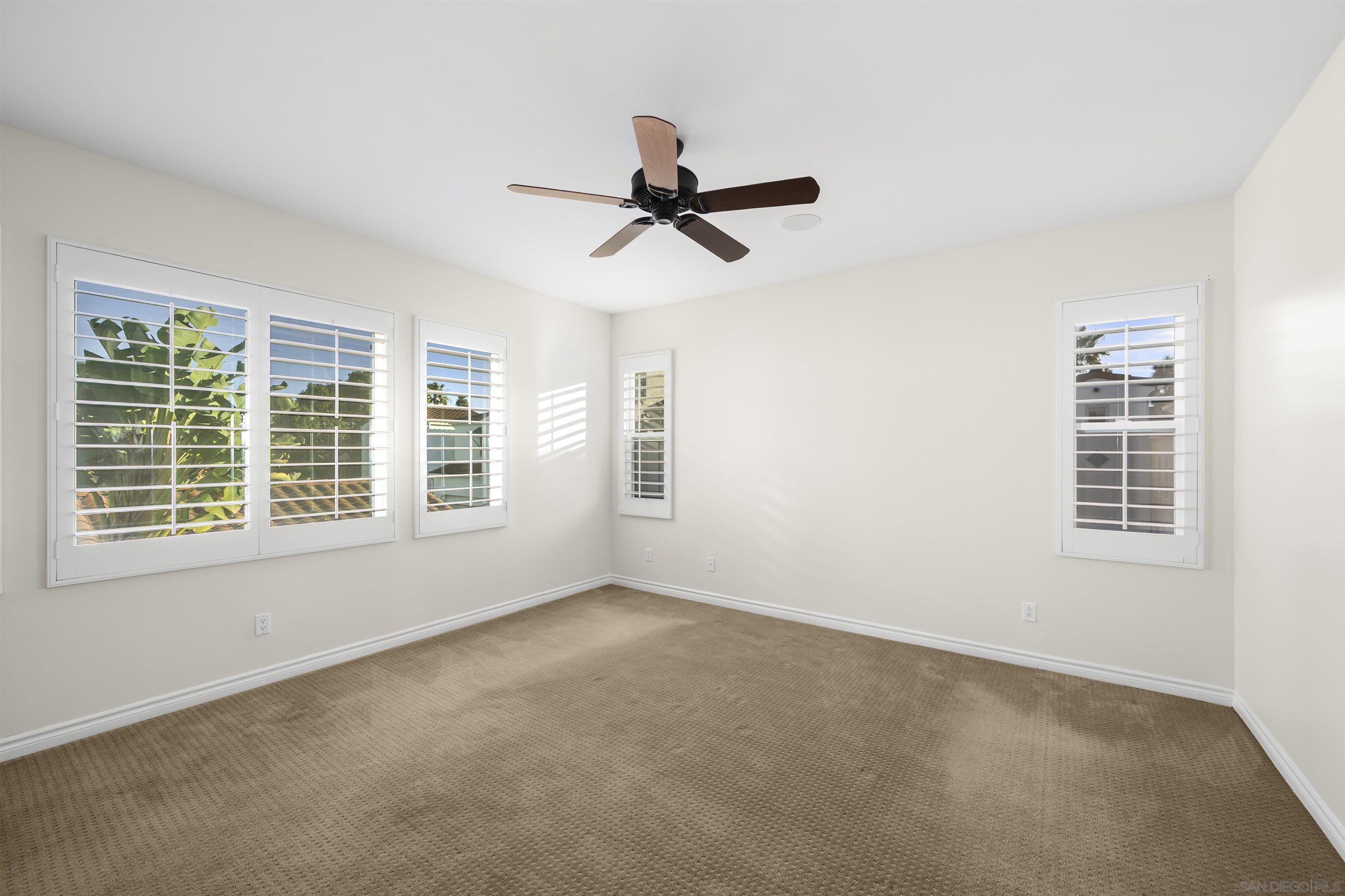 Detail Gallery Image 28 of 54 For 2873 W Bainbridge Rd., San Diego,  CA 92106 - 4 Beds | 3 Baths