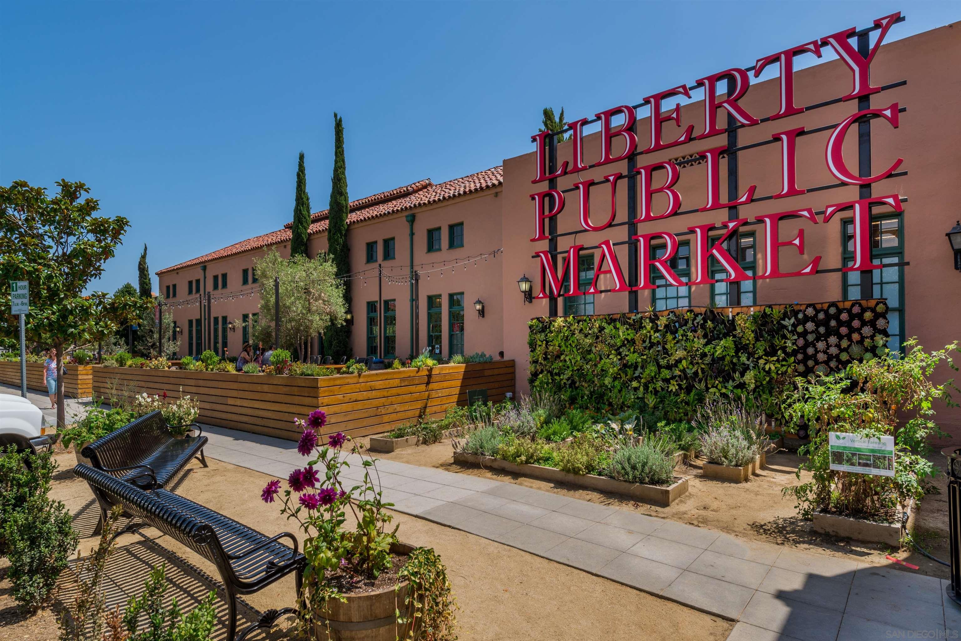 Detail Gallery Image 53 of 54 For 2873 W Bainbridge Rd., San Diego,  CA 92106 - 4 Beds | 3 Baths