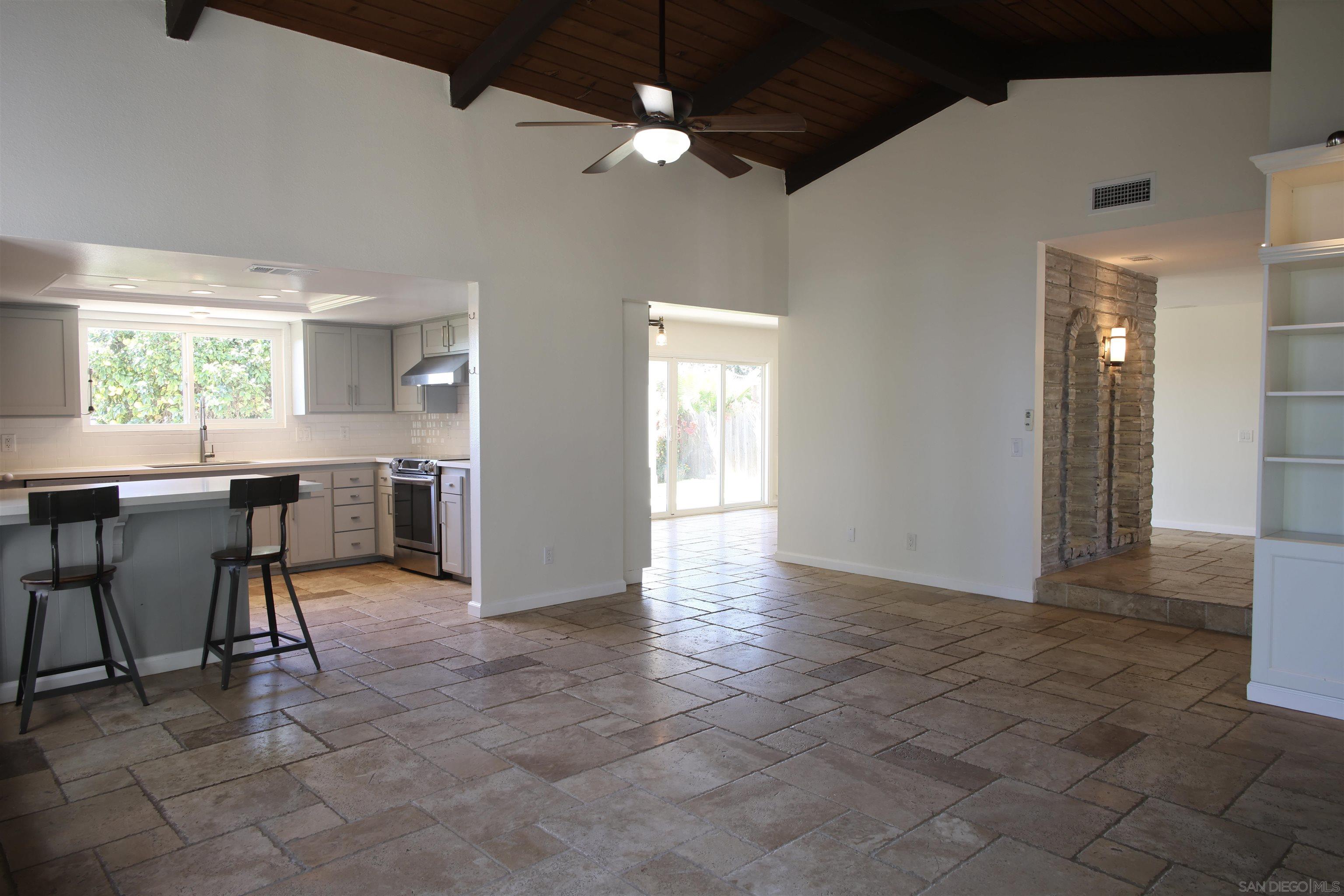 Detail Gallery Image 11 of 73 For 1134  Mcdonald Road, Fallbrook,  CA 92028 - 3 Beds | 2 Baths