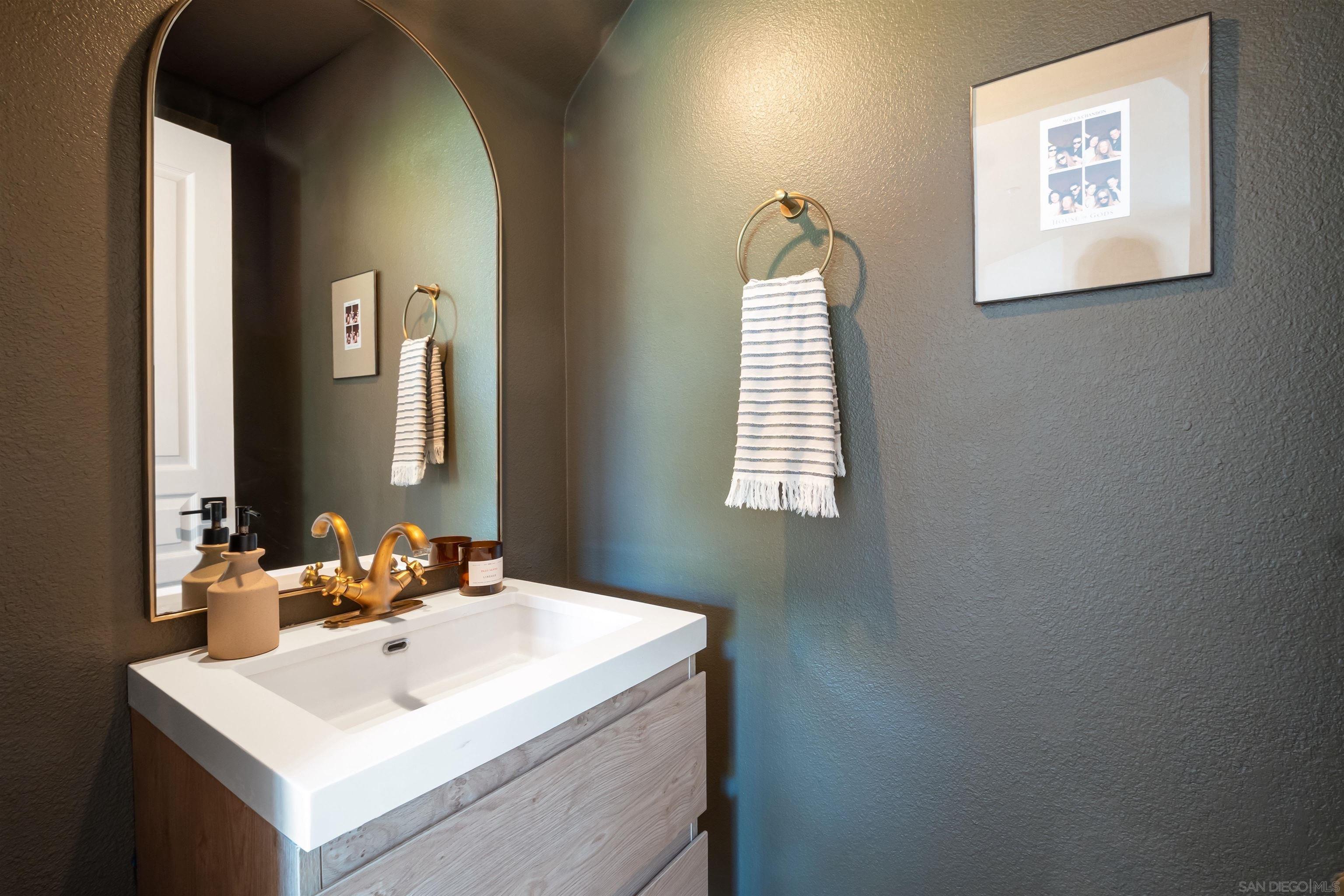 Detail Gallery Image 15 of 38 For 750  Harbor Cliff Way  #102,  Oceanside,  CA 92054 - 2 Beds | 2/1 Baths