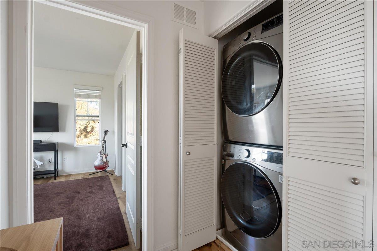 Detail Gallery Image 17 of 38 For 750  Harbor Cliff Way  #102,  Oceanside,  CA 92054 - 2 Beds | 2/1 Baths