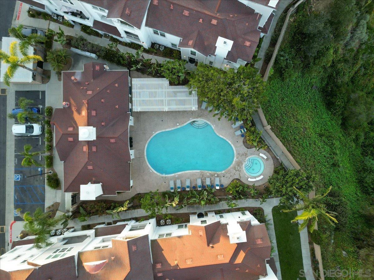 Detail Gallery Image 36 of 38 For 750  Harbor Cliff Way  #102,  Oceanside,  CA 92054 - 2 Beds | 2/1 Baths