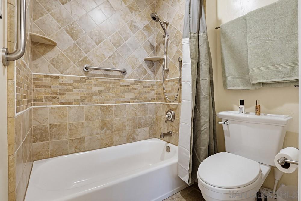 Detail Gallery Image 19 of 30 For 3914  Voltaire, San Diego,  CA 92107 - 1 Beds | 1 Baths