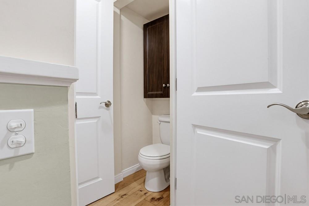 Detail Gallery Image 21 of 30 For 3914  Voltaire, San Diego,  CA 92107 - 1 Beds | 1 Baths
