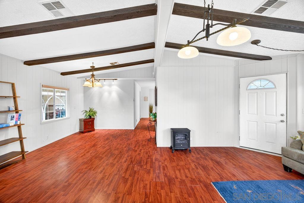 Detail Gallery Image 11 of 50 For 8975  Lawrence Welk Dr Spc 451  #451,  Escondido,  CA 92026 - 2 Beds | 2 Baths