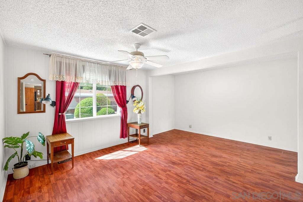 Detail Gallery Image 5 of 50 For 8975  Lawrence Welk Dr Spc 451  #451,  Escondido,  CA 92026 - 2 Beds | 2 Baths