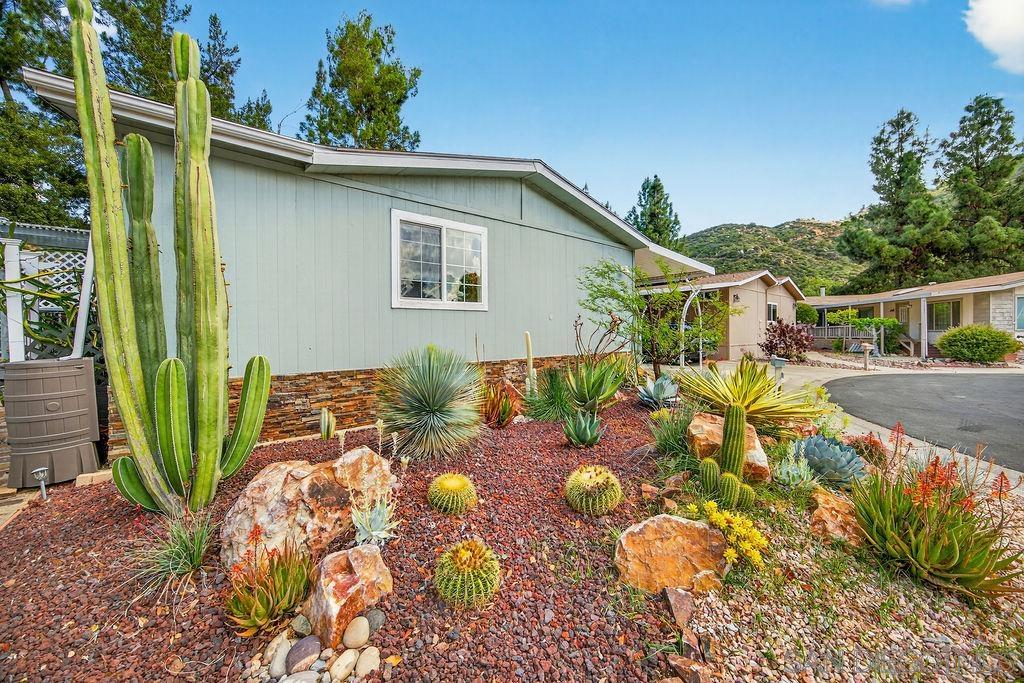 Detail Gallery Image 45 of 50 For 8975  Lawrence Welk Dr Spc 451  #451,  Escondido,  CA 92026 - 2 Beds | 2 Baths