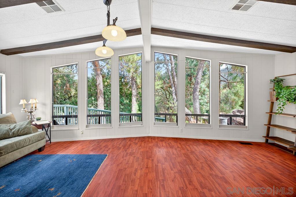 Detail Gallery Image 6 of 50 For 8975  Lawrence Welk Dr Spc 451  #451,  Escondido,  CA 92026 - 2 Beds | 2 Baths