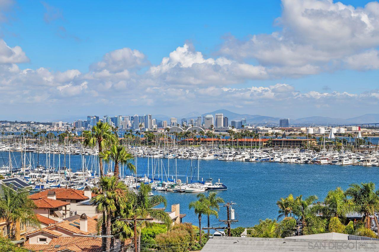 Detail Gallery Image 19 of 48 For 595  Rosecrans Street, San Diego,  CA 92106 - 4 Beds | 2/1 Baths