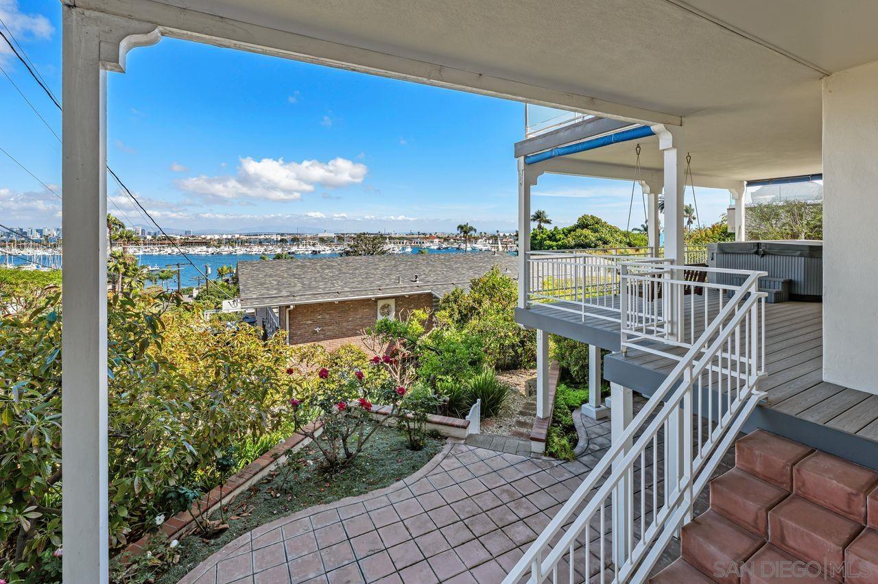 Detail Gallery Image 28 of 48 For 595  Rosecrans Street, San Diego,  CA 92106 - 4 Beds | 2/1 Baths