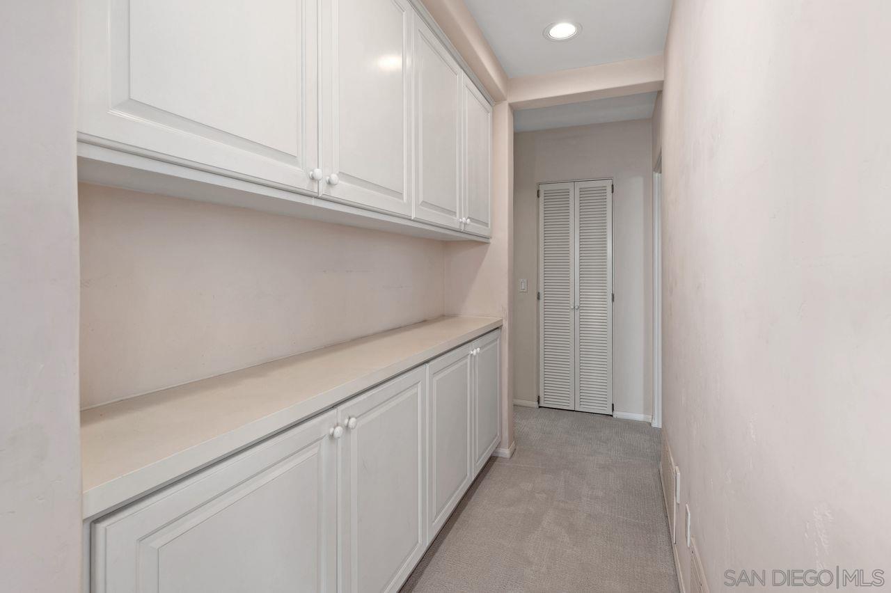 Detail Gallery Image 33 of 48 For 595  Rosecrans Street, San Diego,  CA 92106 - 4 Beds | 2/1 Baths